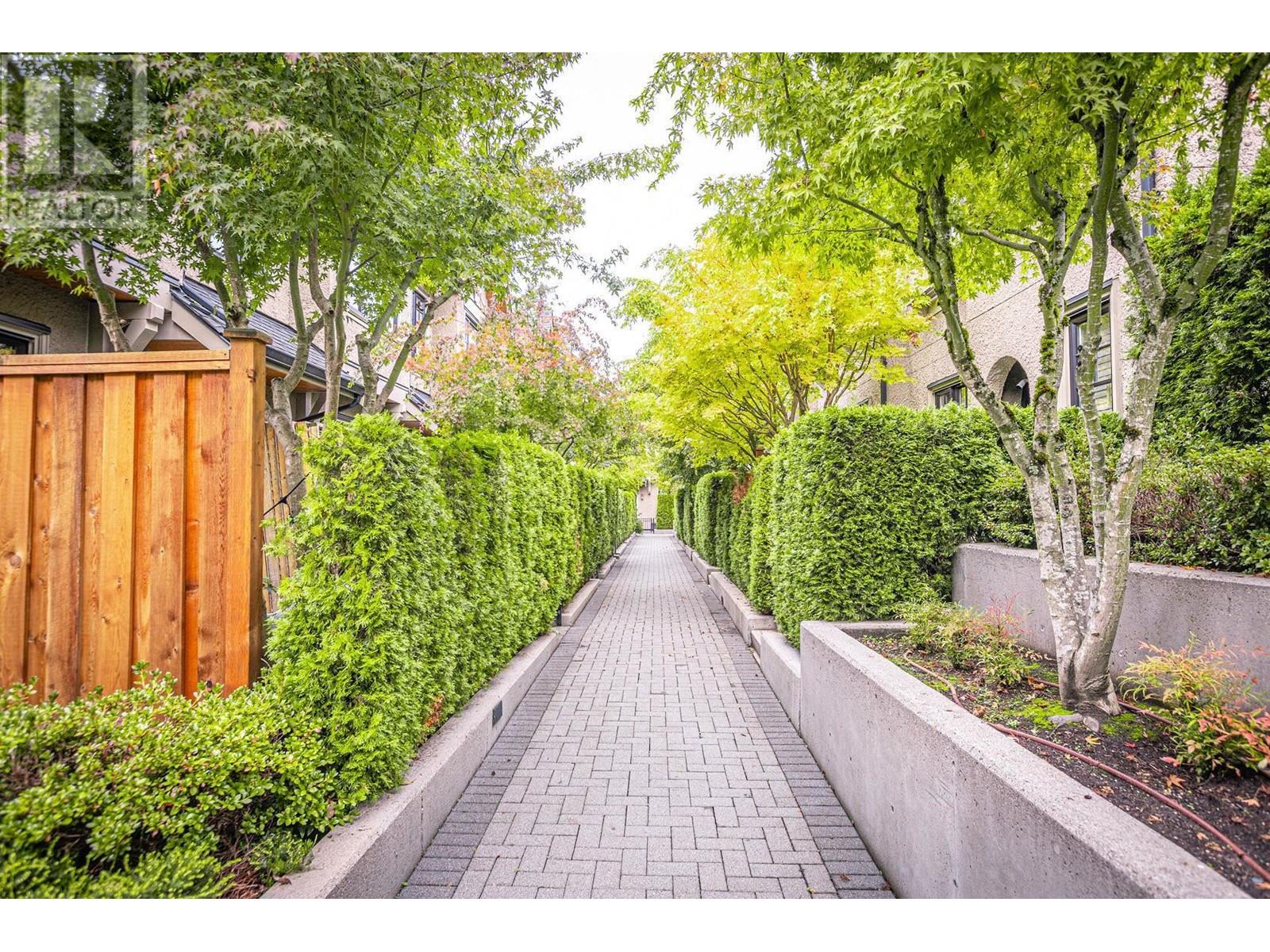 5388 OAK STREET, vancouver, British Columbia