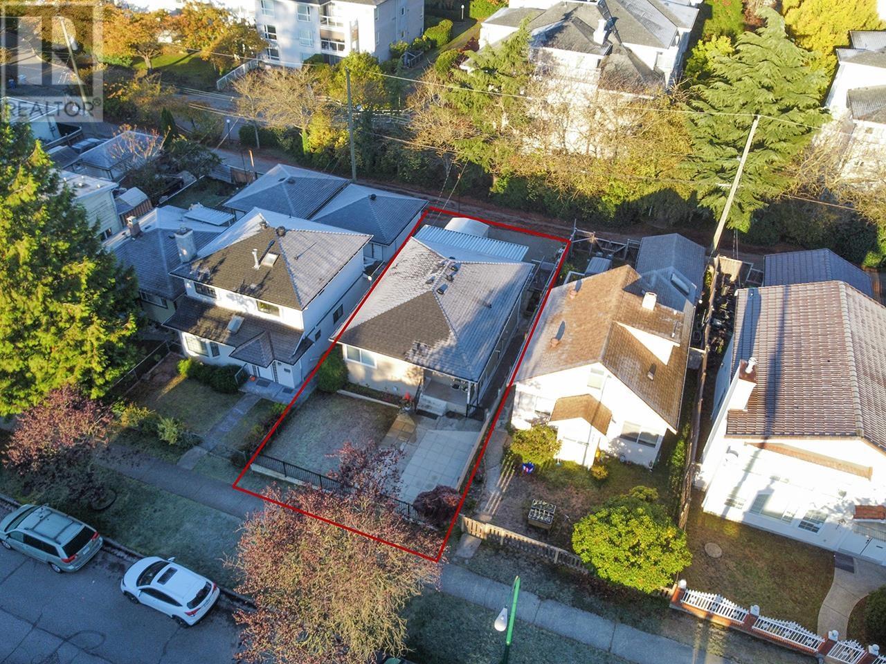 4995 Killarney Street, Vancouver, British Columbia  V5R 3V8 - Photo 14 - R2828675