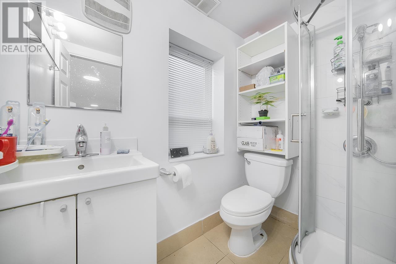 4995 Killarney Street, Vancouver, British Columbia  V5R 3V8 - Photo 12 - R2828675