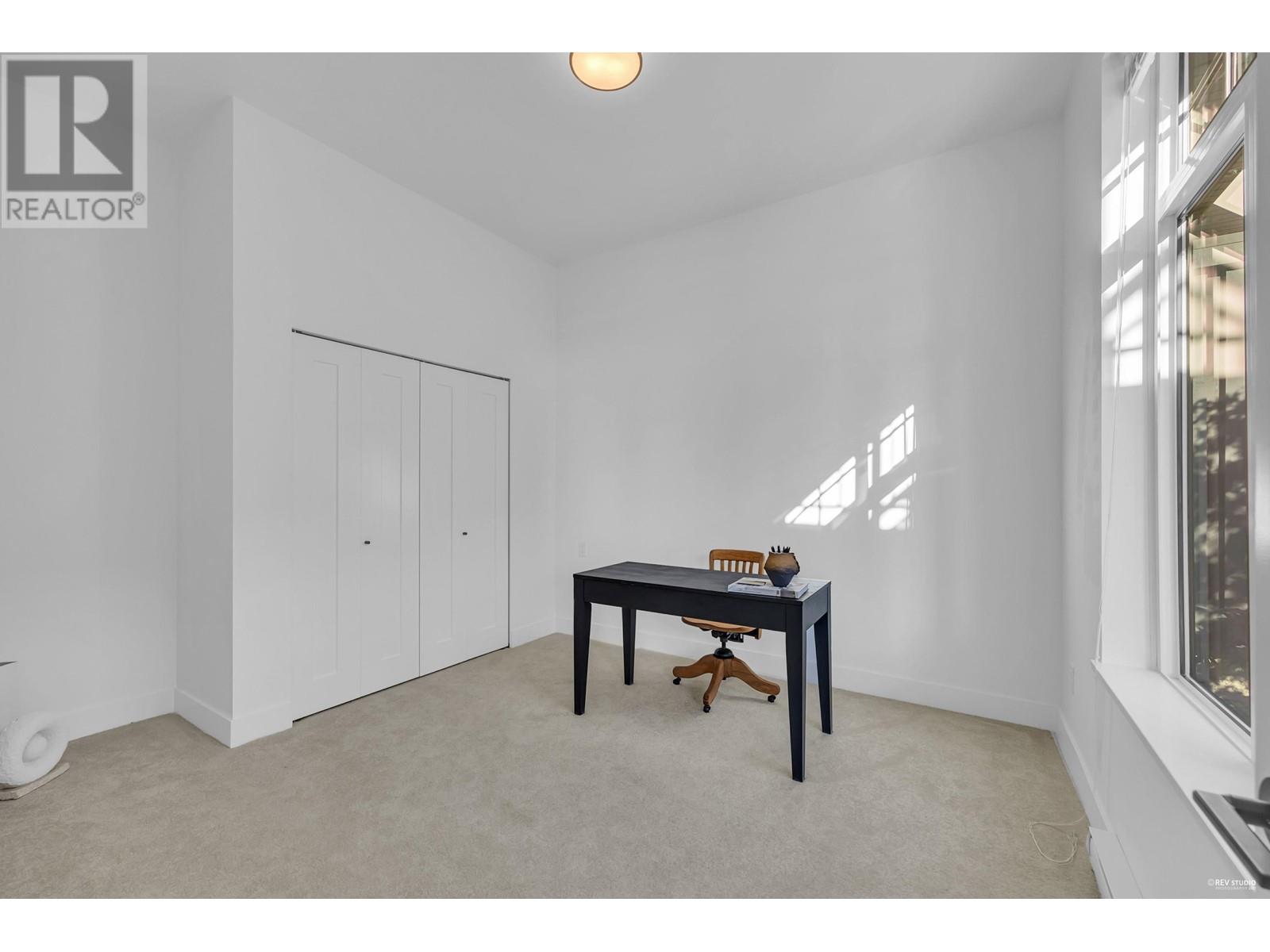 49 3552 Victoria Drive, Coquitlam, British Columbia  V3C 3V4 - Photo 32 - R2828729