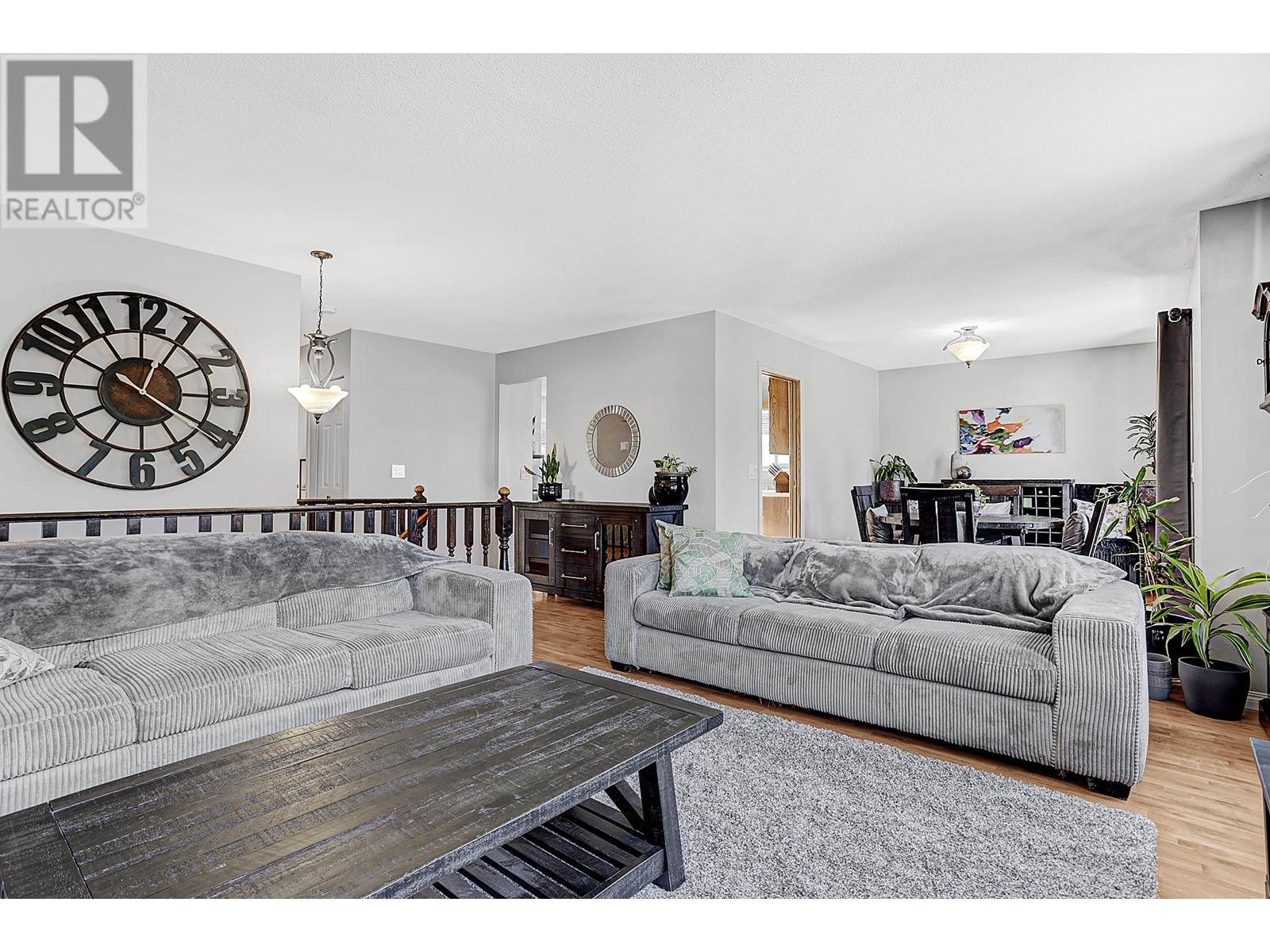 1235 Brand Street, Port Coquitlam, British Columbia  V3C 5C4 - Photo 2 - R2828869