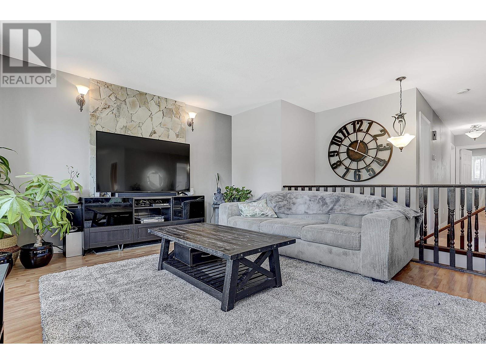 1235 Brand Street, Port Coquitlam, British Columbia  V3C 5C4 - Photo 3 - R2828869
