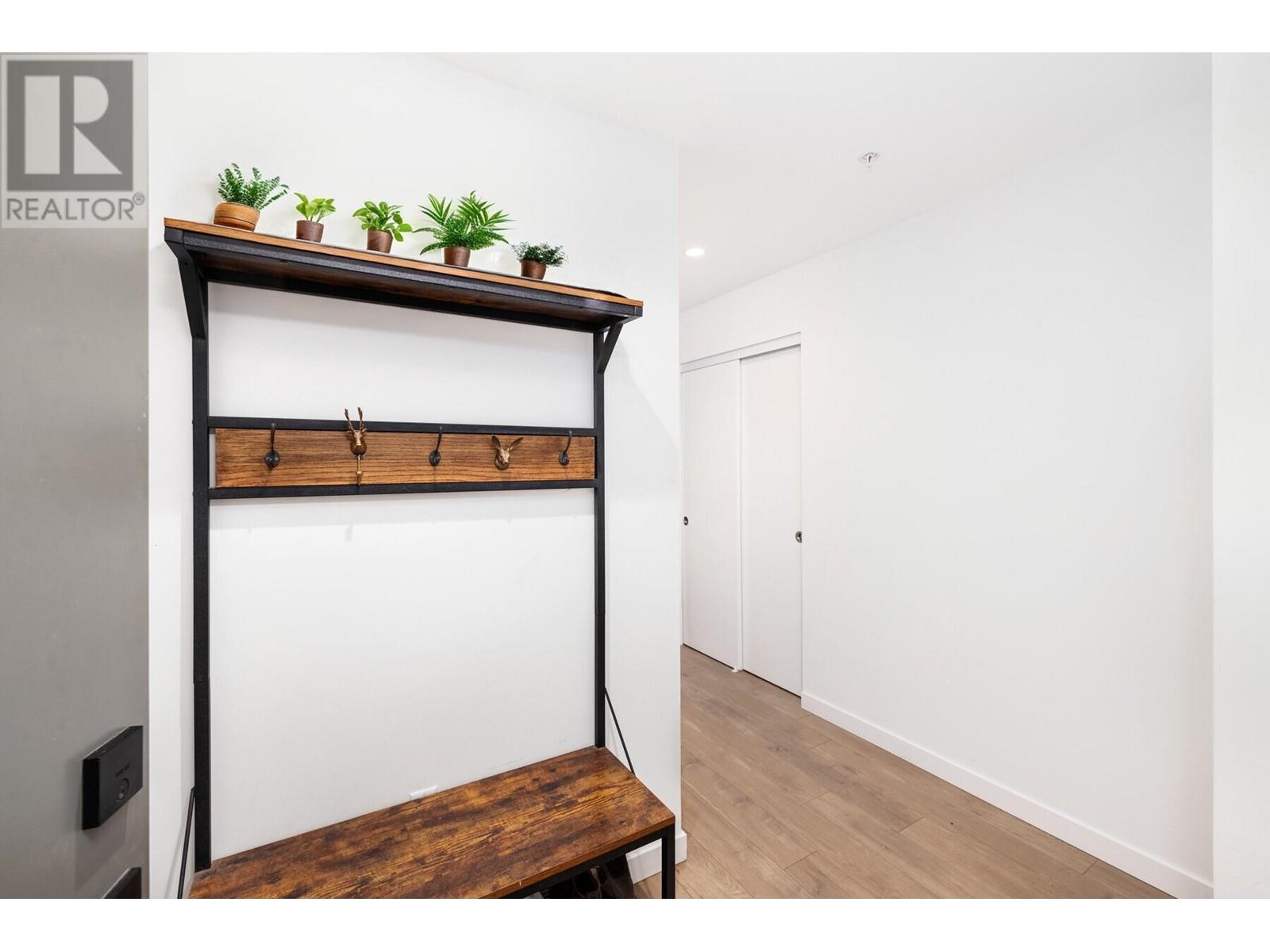 311 715 W 15th Street, Vancouver, British Columbia  V7M 1T2 - Photo 15 - R2824221