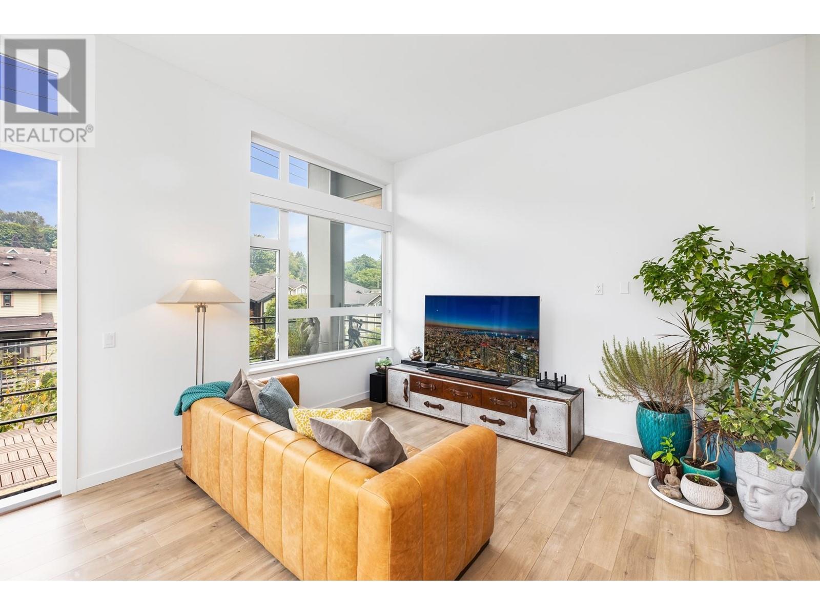 311 715 W 15th Street, Vancouver, British Columbia  V7M 1T2 - Photo 6 - R2824221