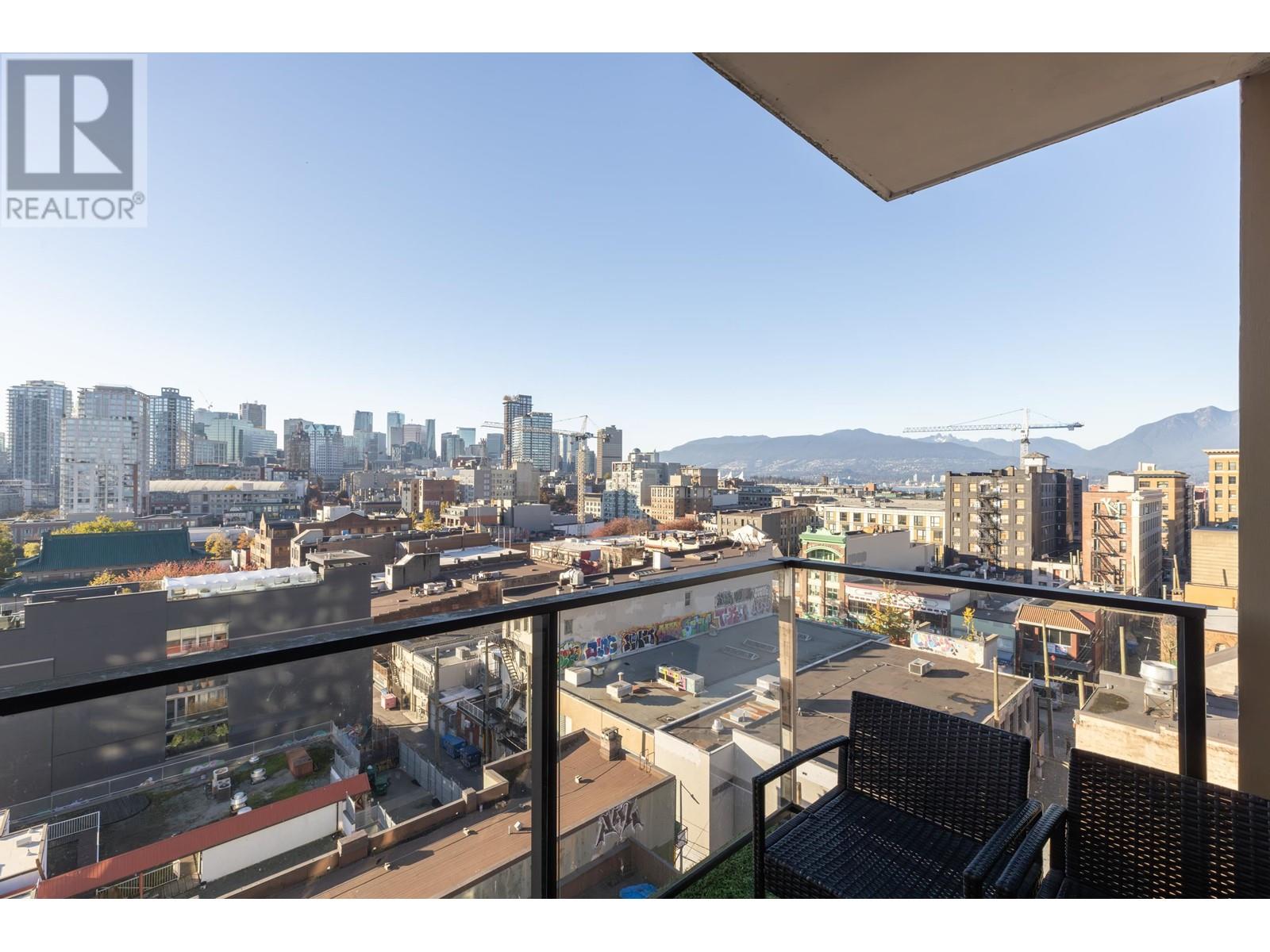 1006 189 Keefer Street, Vancouver, British Columbia  V6A 0C8 - Photo 2 - R2828833