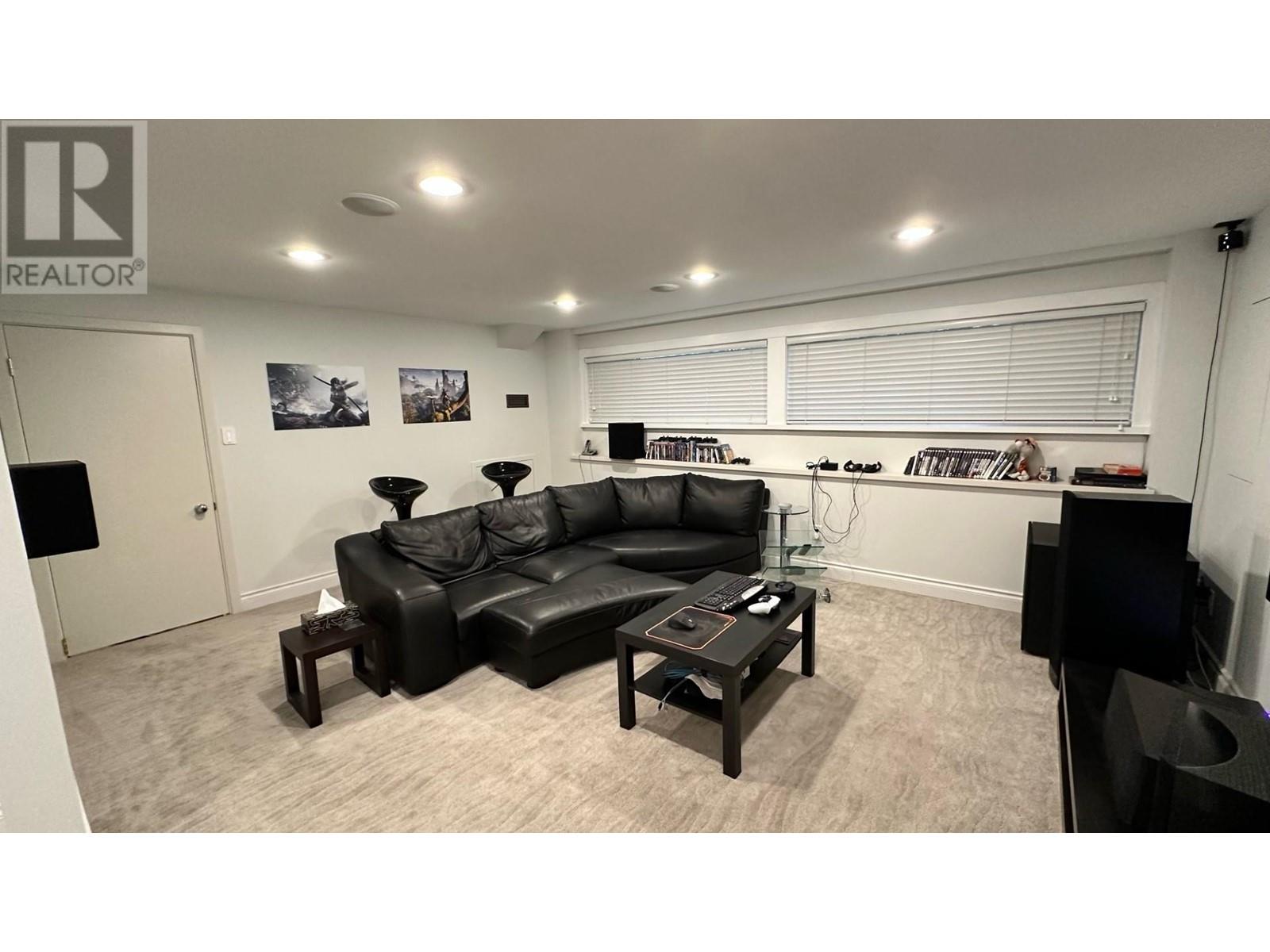 2160 Jordan Drive, Burnaby, British Columbia  V5B 4E8 - Photo 16 - R2828604