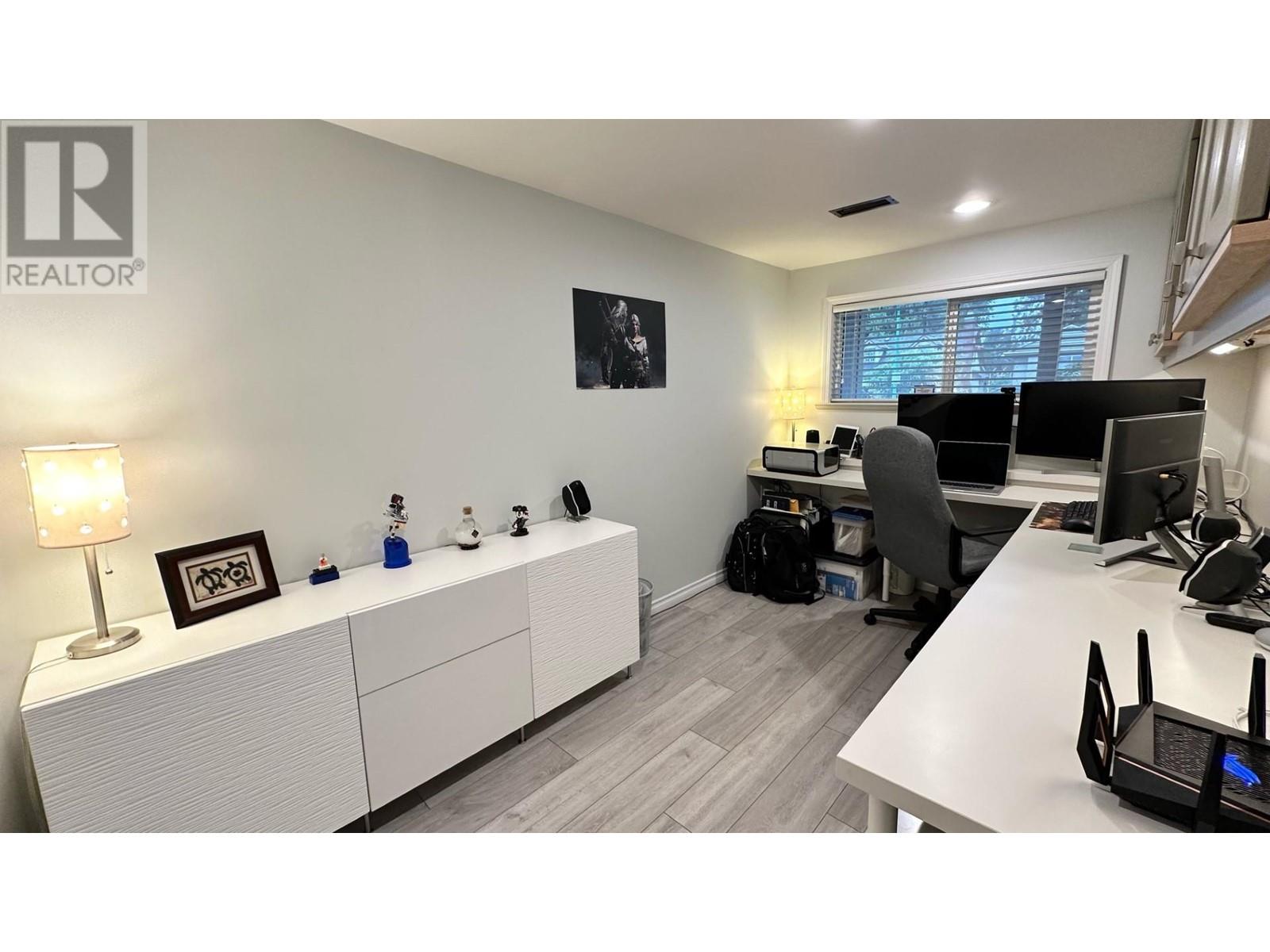 2160 Jordan Drive, Burnaby, British Columbia  V5B 4E8 - Photo 12 - R2828604