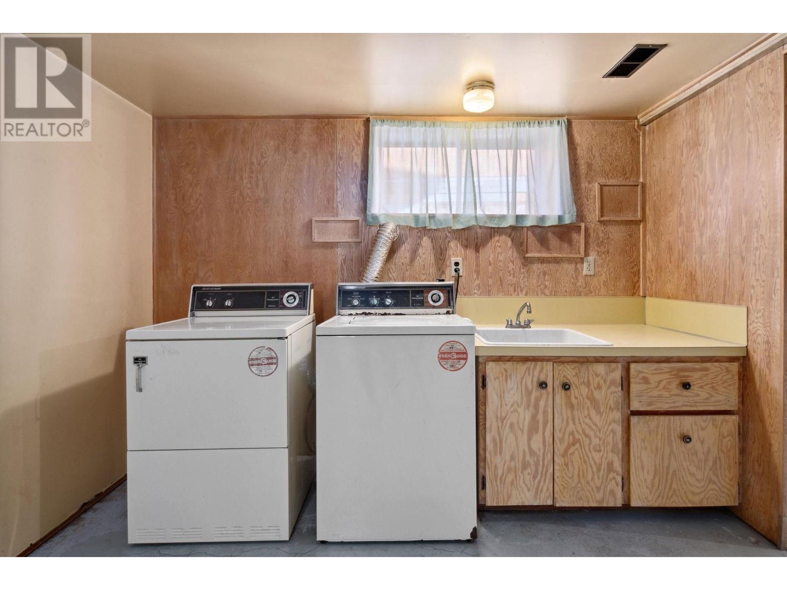 7846 Vivian Drive, Vancouver, British Columbia  V5S 2V9 - Photo 32 - R2828677