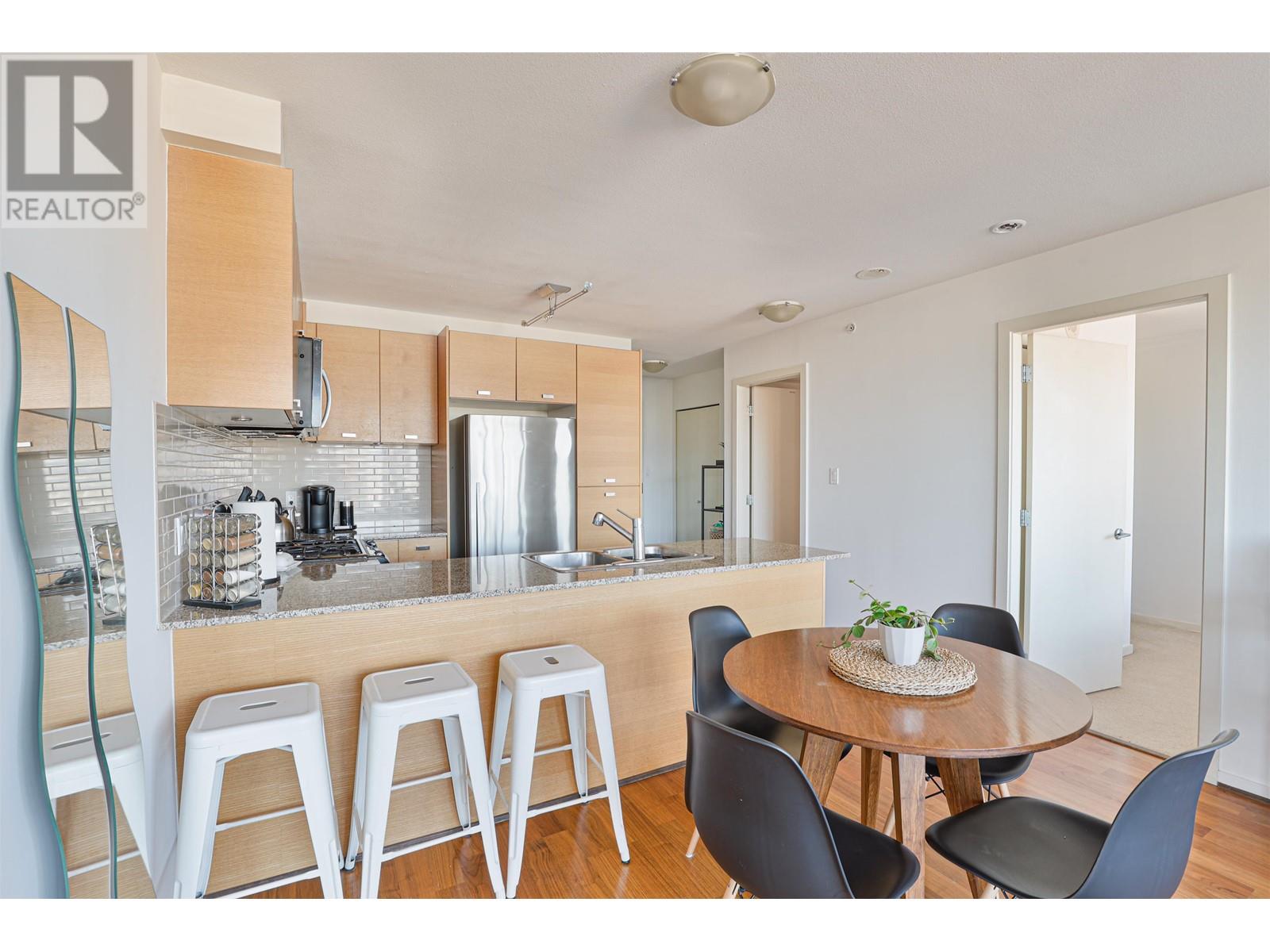 602 2483 Spruce Street, Vancouver, British Columbia  V6H 4J2 - Photo 5 - R2823437