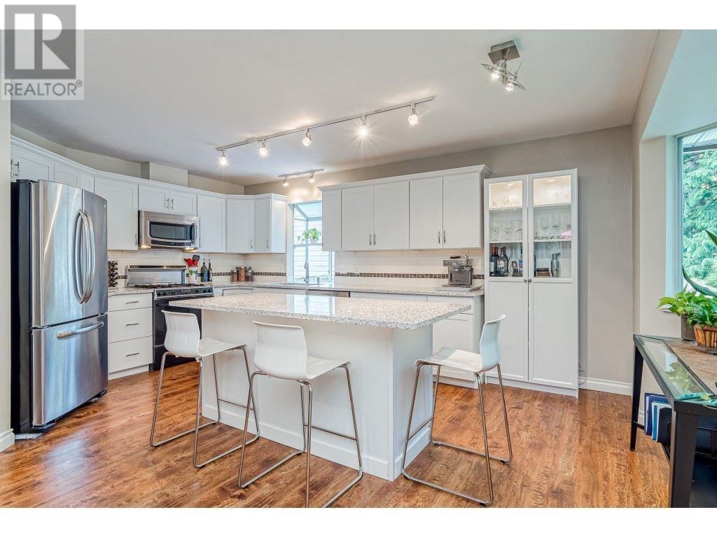 11804 249th Street, Maple Ridge, British Columbia  V4R 1Z3 - Photo 2 - R2819945