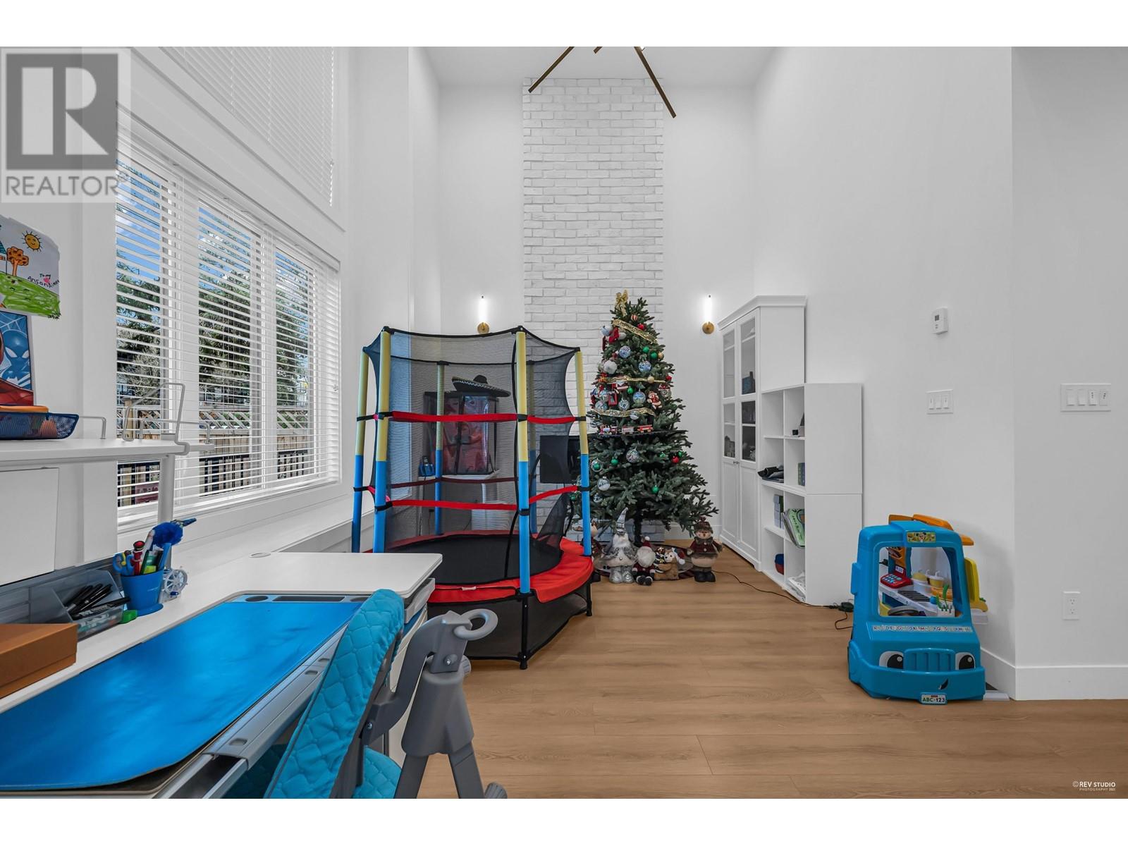 8431 No. 1 Road, Richmond, British Columbia  V7C 1V1 - Photo 10 - R2828111