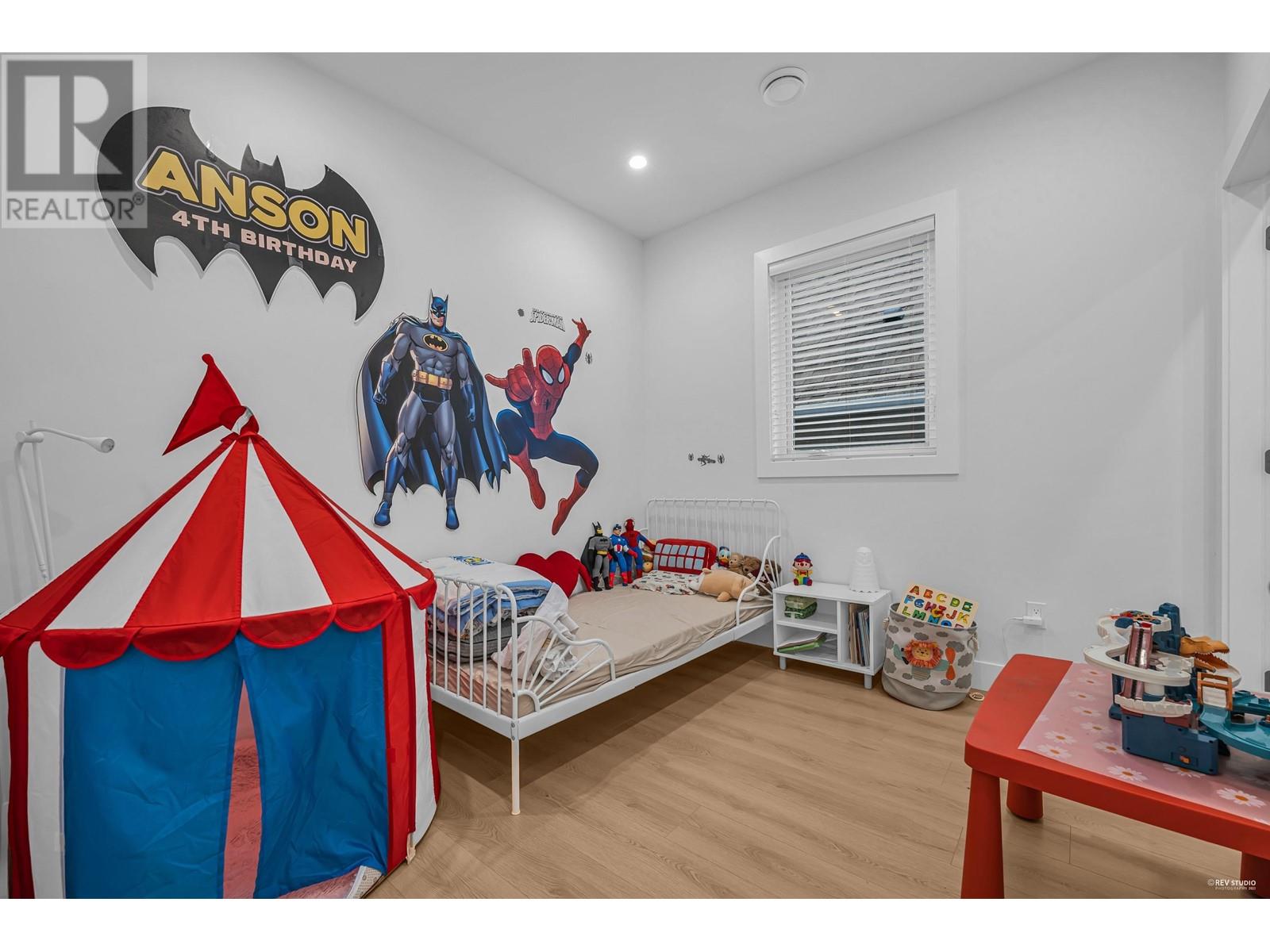 8431 No. 1 Road, Richmond, British Columbia  V7C 1V1 - Photo 4 - R2828111