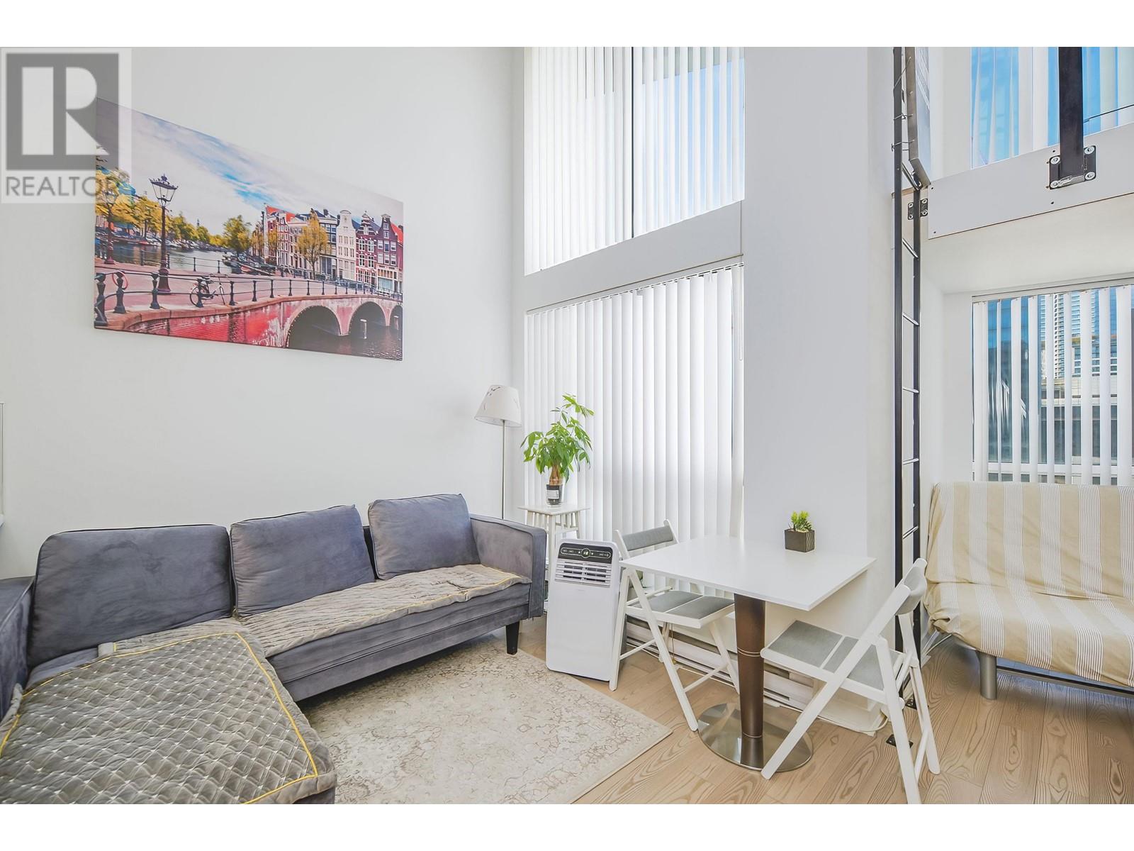 604 933 Seymour Street, Vancouver, British Columbia  V6B 6L6 - Photo 15 - R2828821