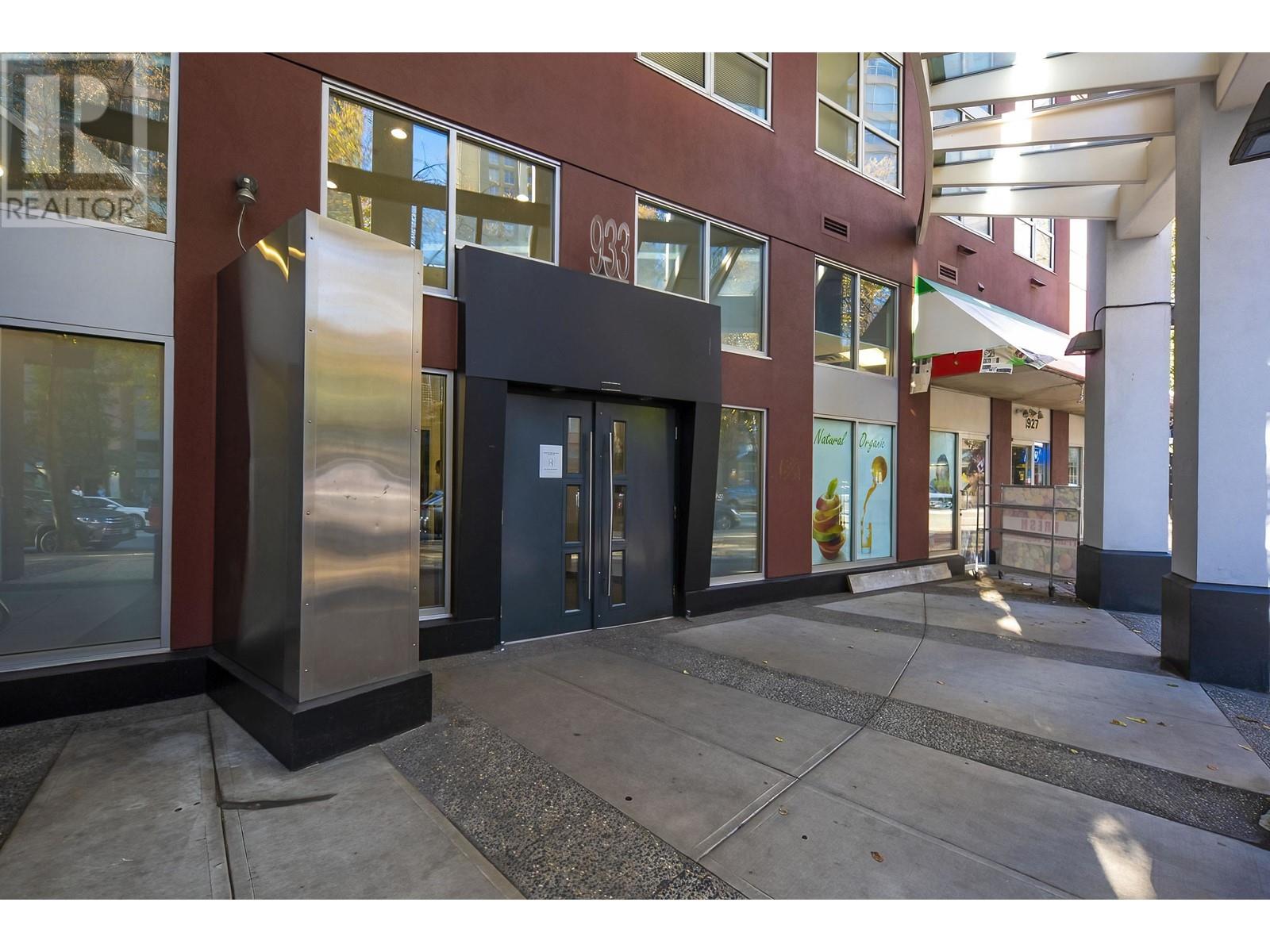 604 933 Seymour Street, Vancouver, British Columbia  V6B 6L6 - Photo 3 - R2828821