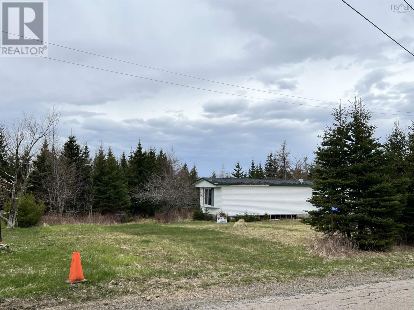 1682 Sonora Road, Sonora, Nova Scotia  B0J 3C0 - Photo 1 - 202308414