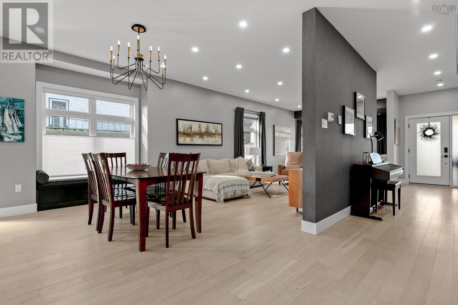 6060 Cherry Street, Halifax, Nova Scotia B3H 2K3 (26229914) Red and