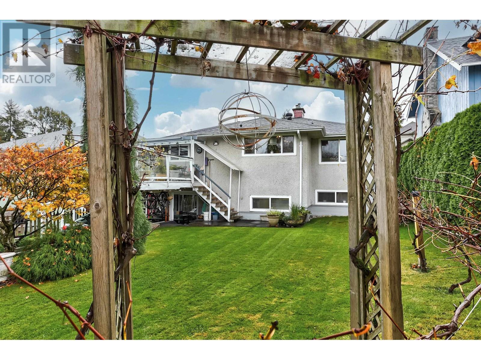 311 Nootka Street, New Westminster, British Columbia  V3L 4X3 - Photo 30 - R2828896