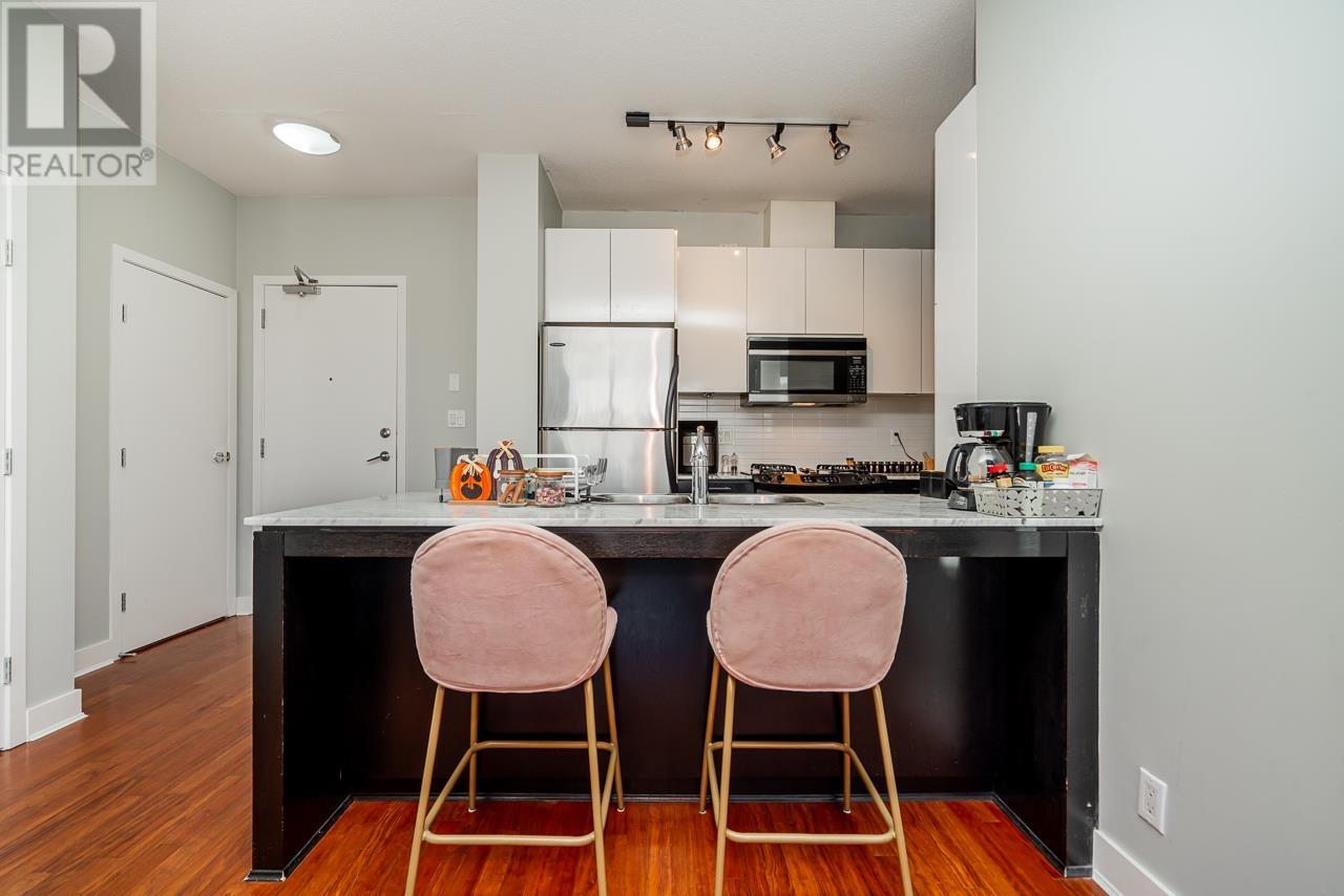 404 2828 Yew Street, Vancouver, British Columbia  V6K 4W5 - Photo 14 - R2828839