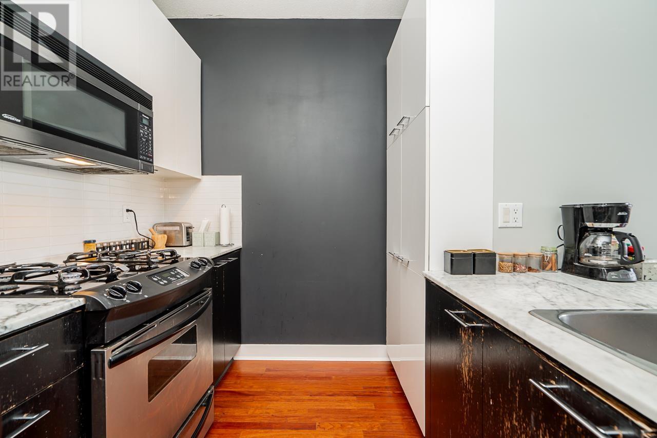 404 2828 Yew Street, Vancouver, British Columbia  V6K 4W5 - Photo 10 - R2828839