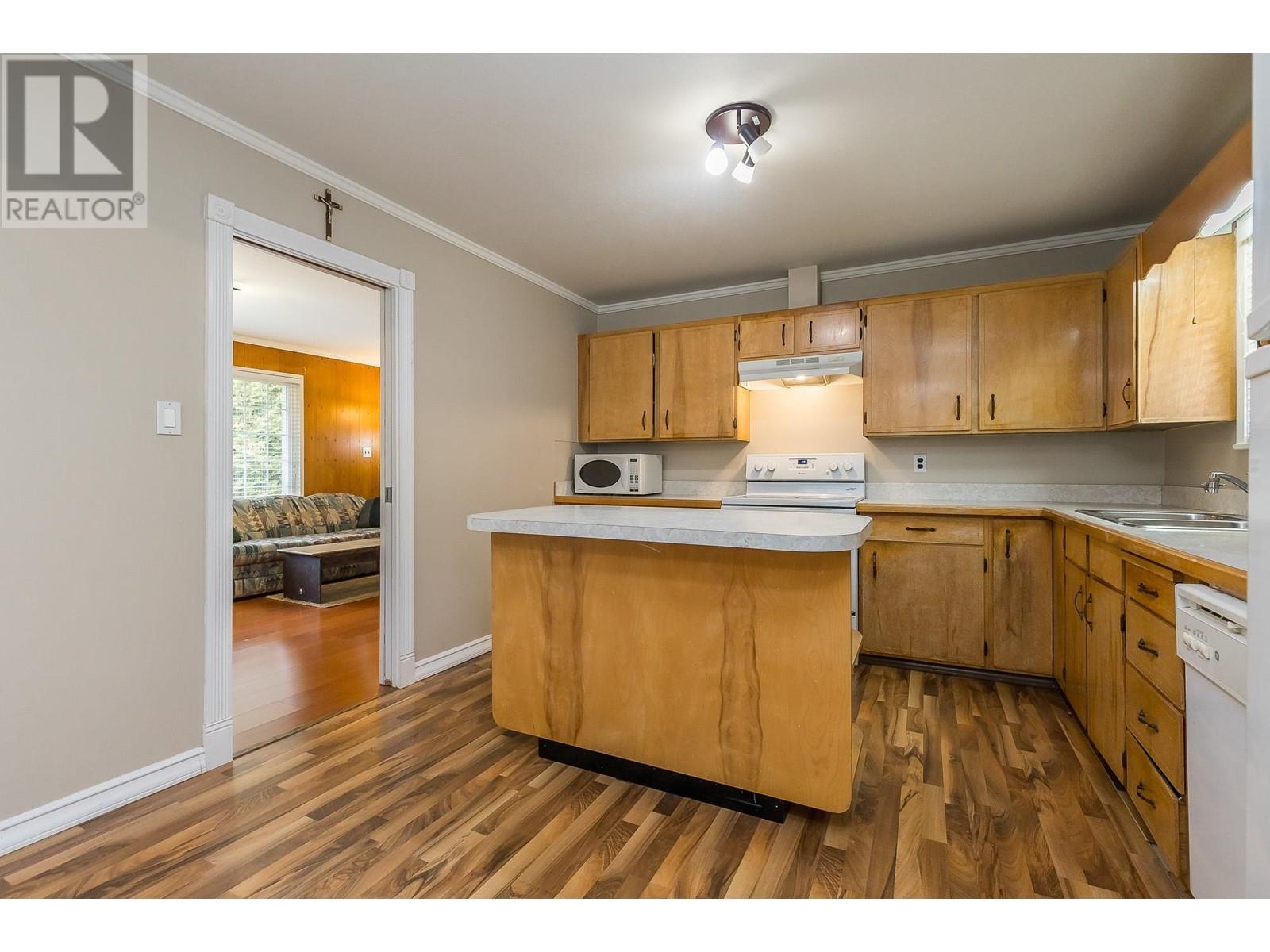 12136 250th Street, Maple Ridge, British Columbia  V4R 1H4 - Photo 5 - R2817649