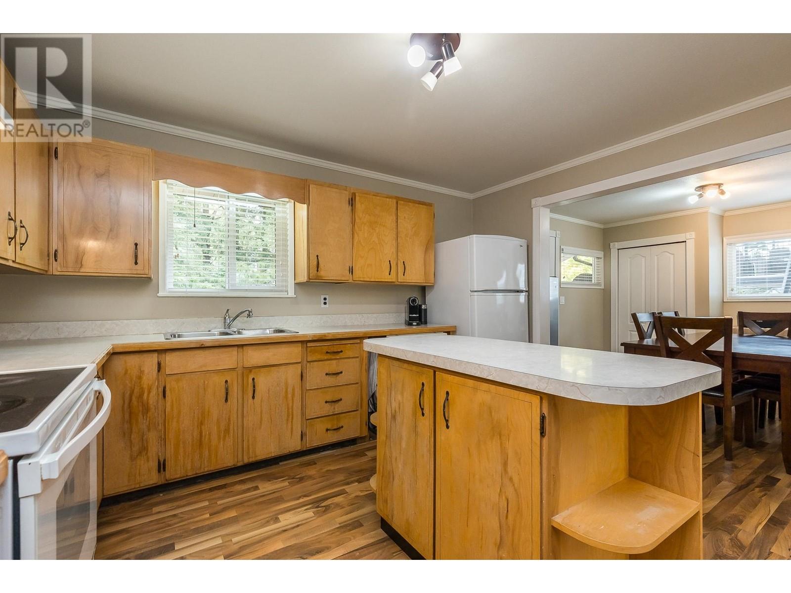 12136 250th Street, Maple Ridge, British Columbia  V4R 1H4 - Photo 8 - R2817649