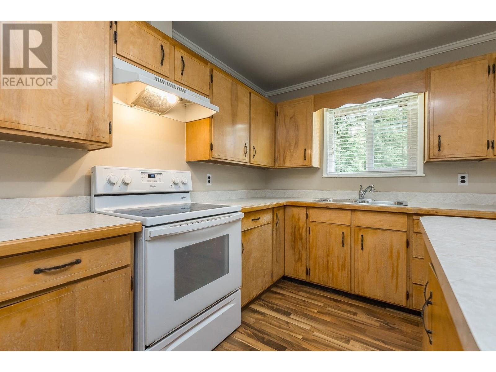 12136 250th Street, Maple Ridge, British Columbia  V4R 1H4 - Photo 6 - R2817649