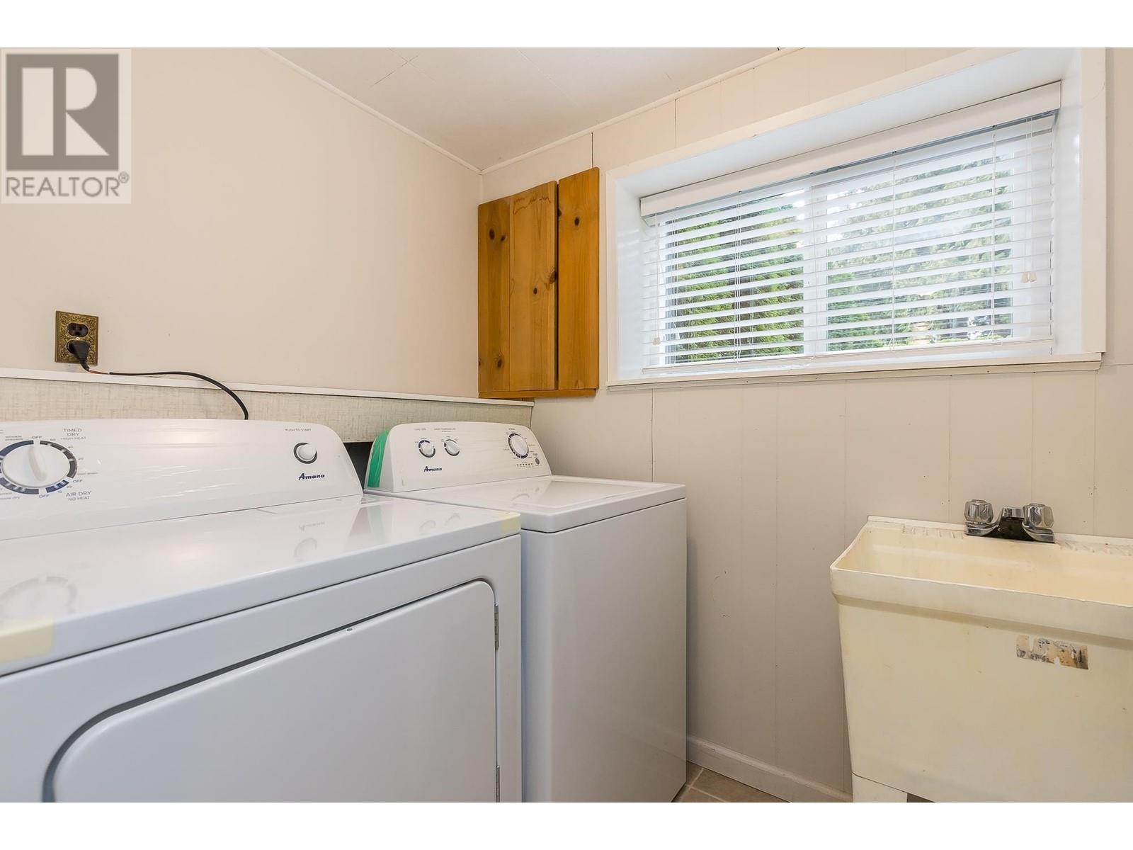 12136 250th Street, Maple Ridge, British Columbia  V4R 1H4 - Photo 31 - R2817649