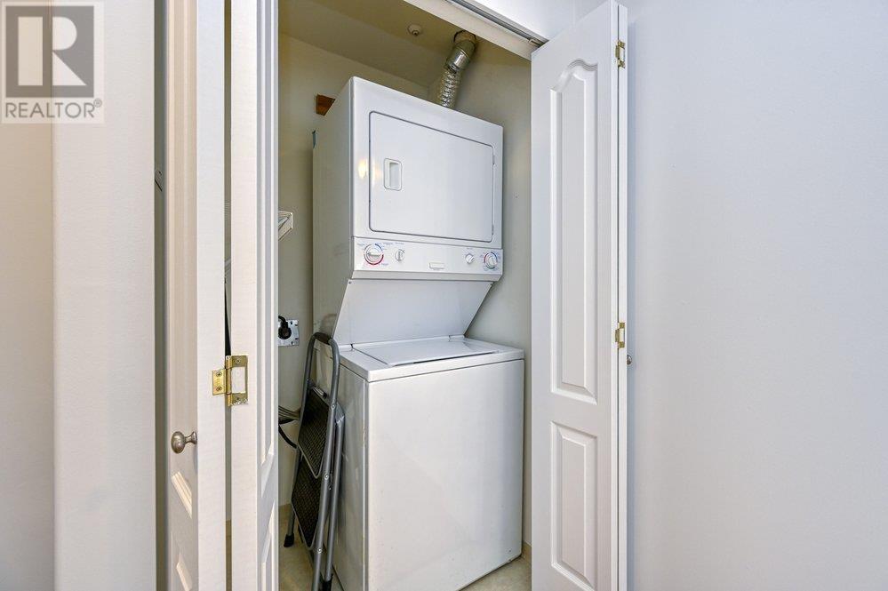 303 111 W 5th Street, North Vancouver, British Columbia  V7M 1J6 - Photo 19 - R2828690