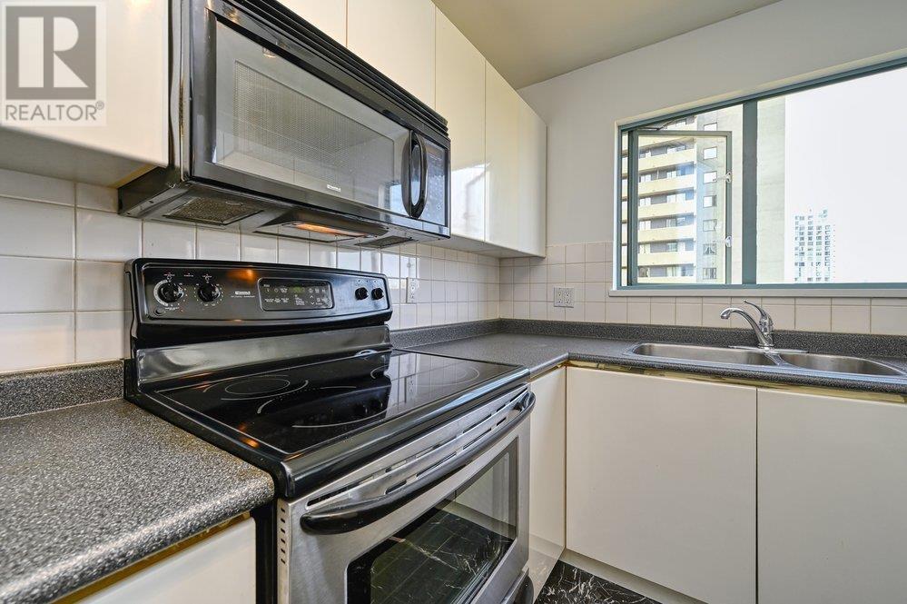 303 111 W 5th Street, North Vancouver, British Columbia  V7M 1J6 - Photo 13 - R2828690