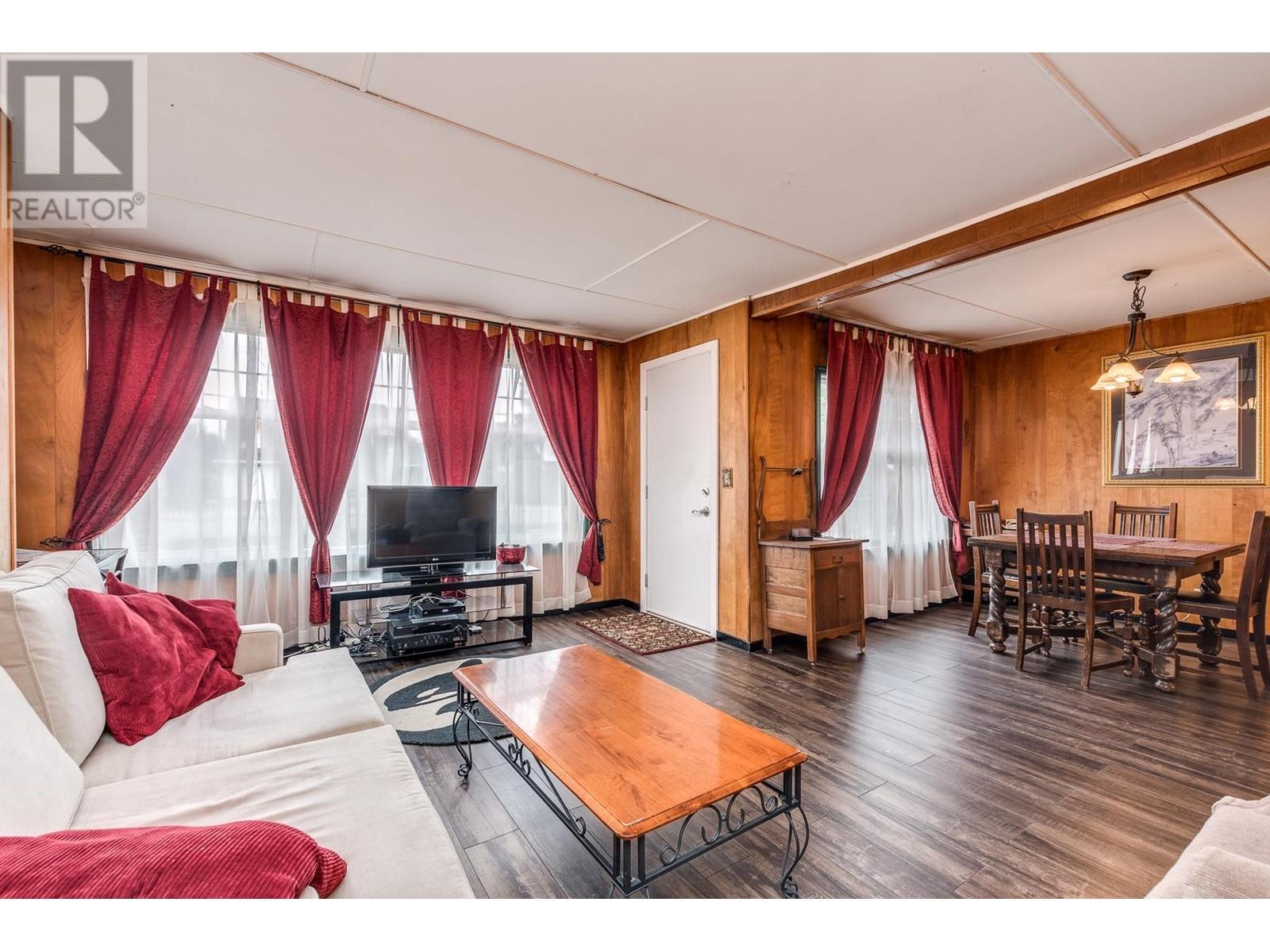 20515 Powell Avenue, Maple Ridge, British Columbia  V2X 4N3 - Photo 5 - R2828791