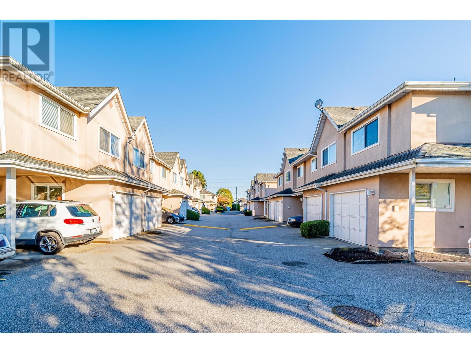 118 2211 No. 4 Road, Richmond, British Columbia  V6X 3X1 - Photo 2 - R2827035