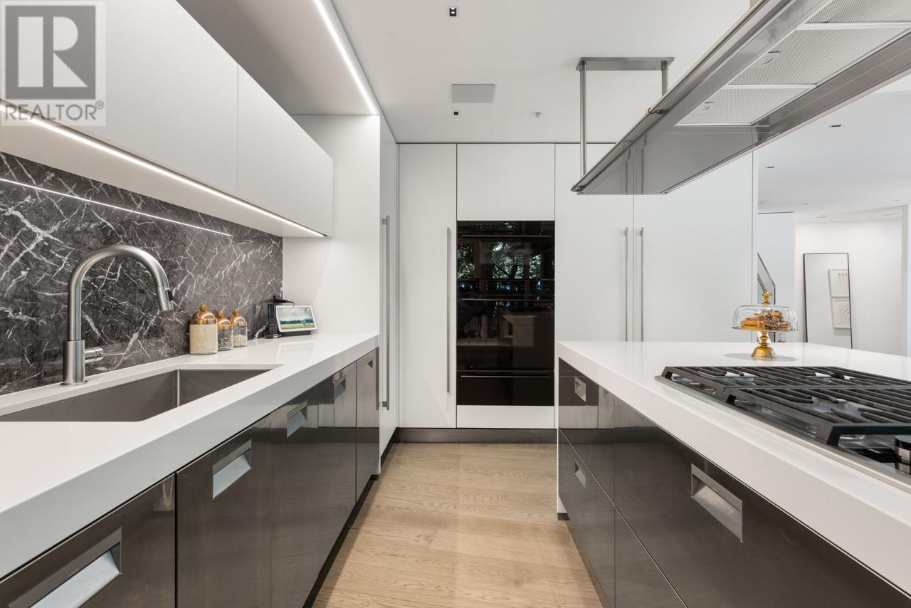 308 Jervis Mews, Vancouver, British Columbia  V6C 3R5 - Photo 14 - R2806246