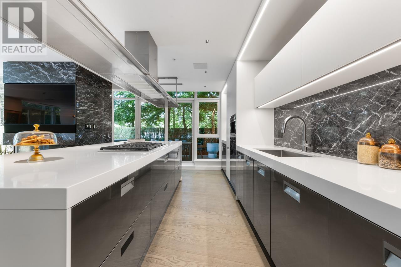 308 Jervis Mews, Vancouver, British Columbia  V6C 3R5 - Photo 13 - R2806246