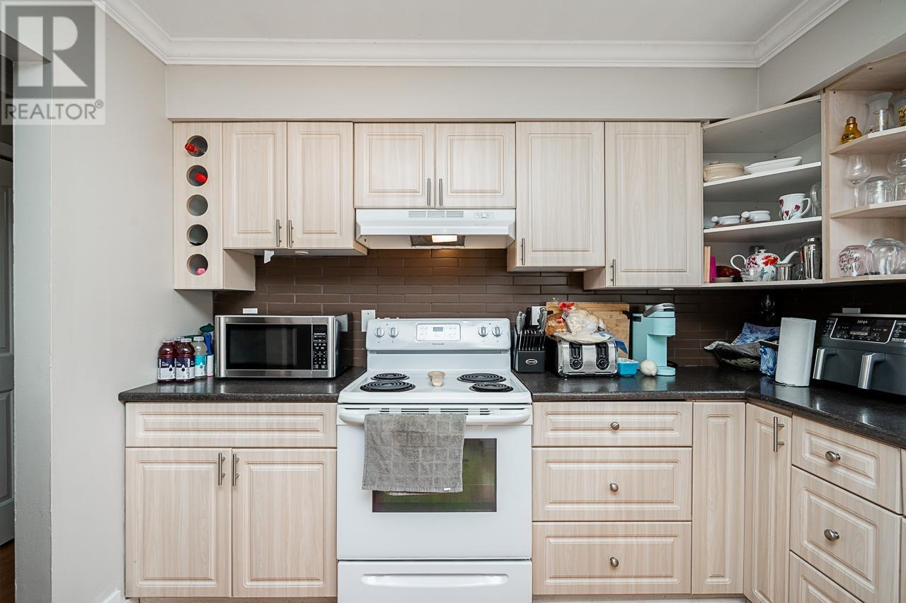12155 Gee Street, Maple Ridge, British Columbia  V2X 7M7 - Photo 15 - R2828927