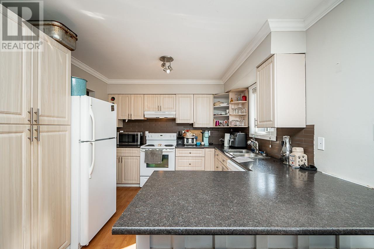 12155 Gee Street, Maple Ridge, British Columbia  V2X 7M7 - Photo 18 - R2828927