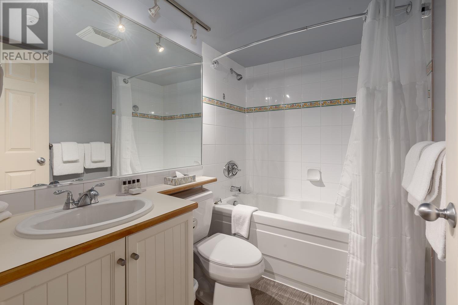 115 4800 Spearhead Drive, Whistler, British Columbia  V8E 1G1 - Photo 17 - R2827135
