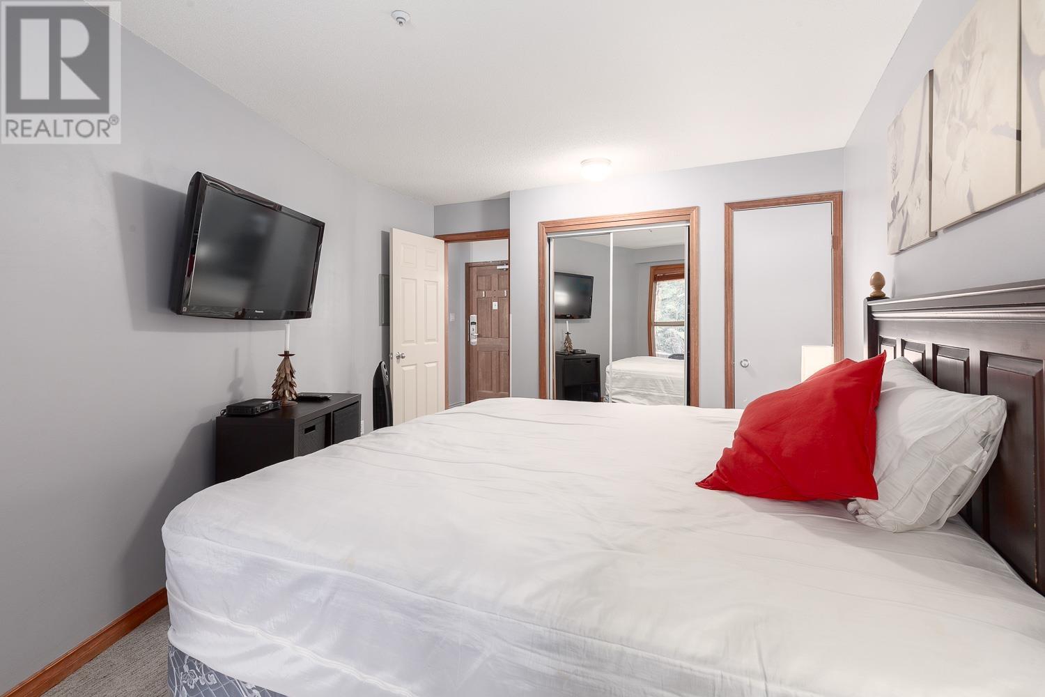 115 4800 Spearhead Drive, Whistler, British Columbia  V8E 1G1 - Photo 16 - R2827135