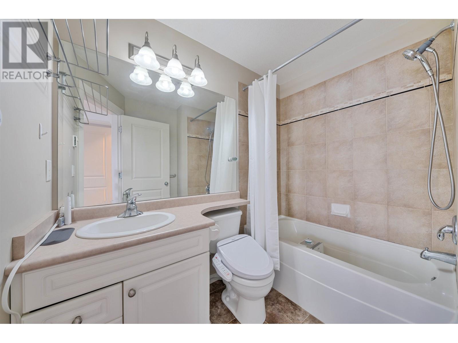 13 4288 Sardis Street, Burnaby, British Columbia  V5H 1K4 - Photo 4 - R2828943