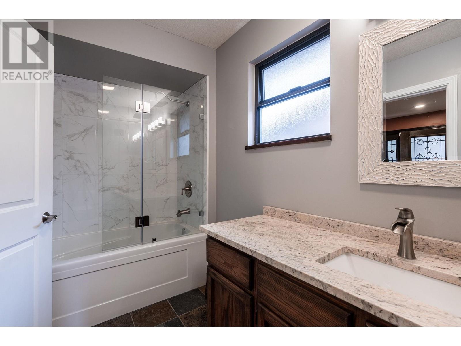 153 Glynde Avenue, Burnaby, British Columbia  V5B 3J3 - Photo 18 - R2828828