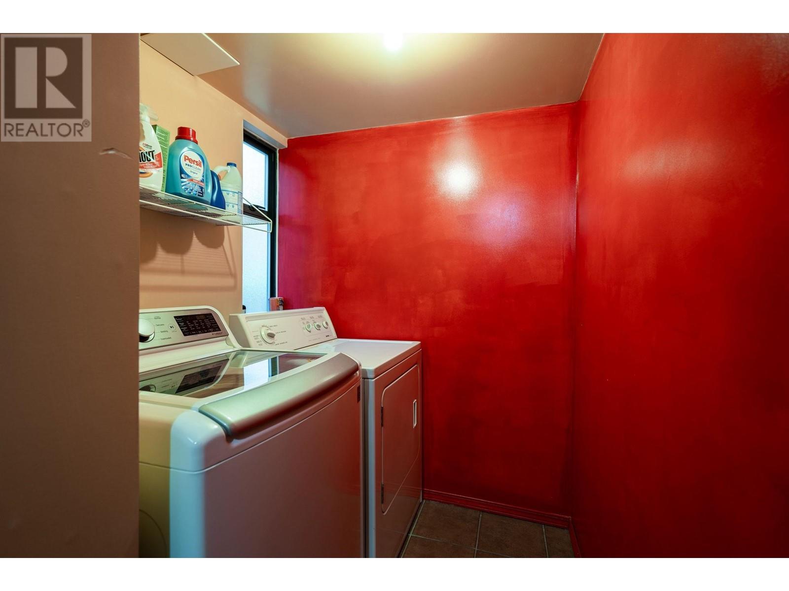 153 Glynde Avenue, Burnaby, British Columbia  V5B 3J3 - Photo 28 - R2828828
