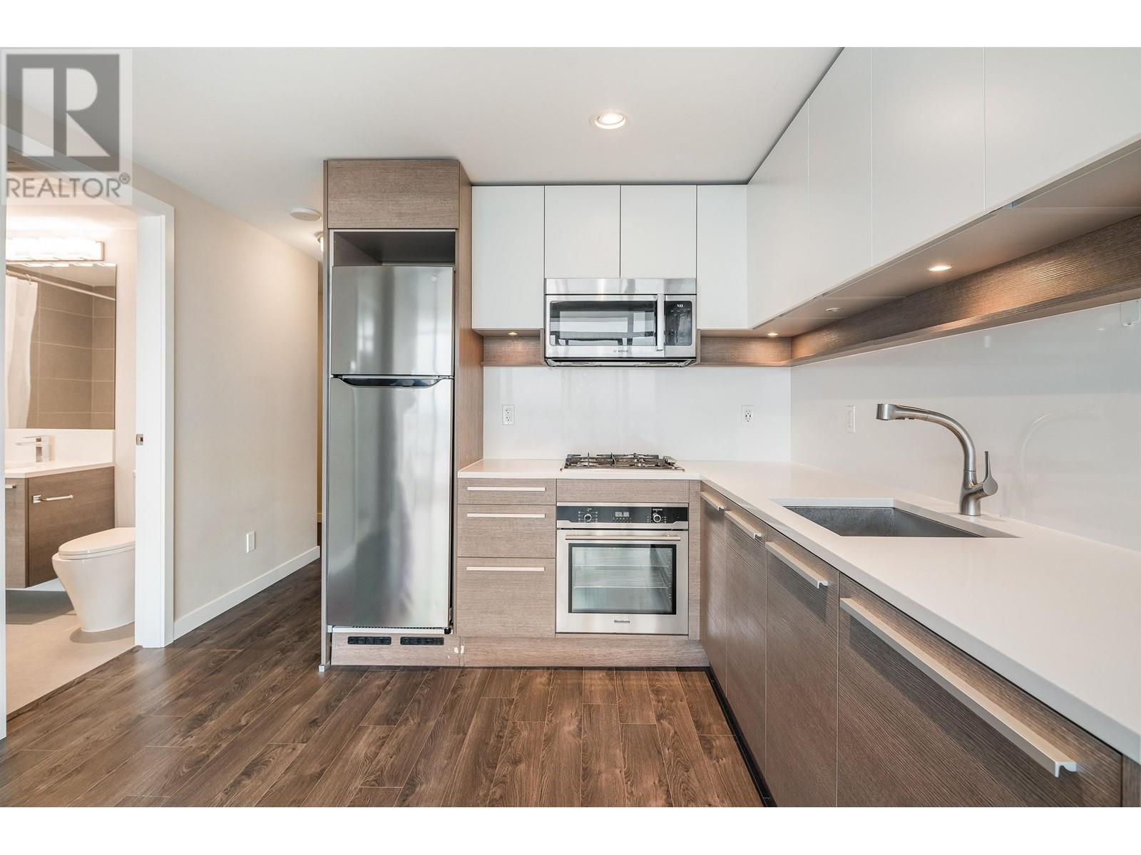 2104 4485 Skyline Drive, Burnaby, British Columbia  V5C 0J2 - Photo 11 - R2827768