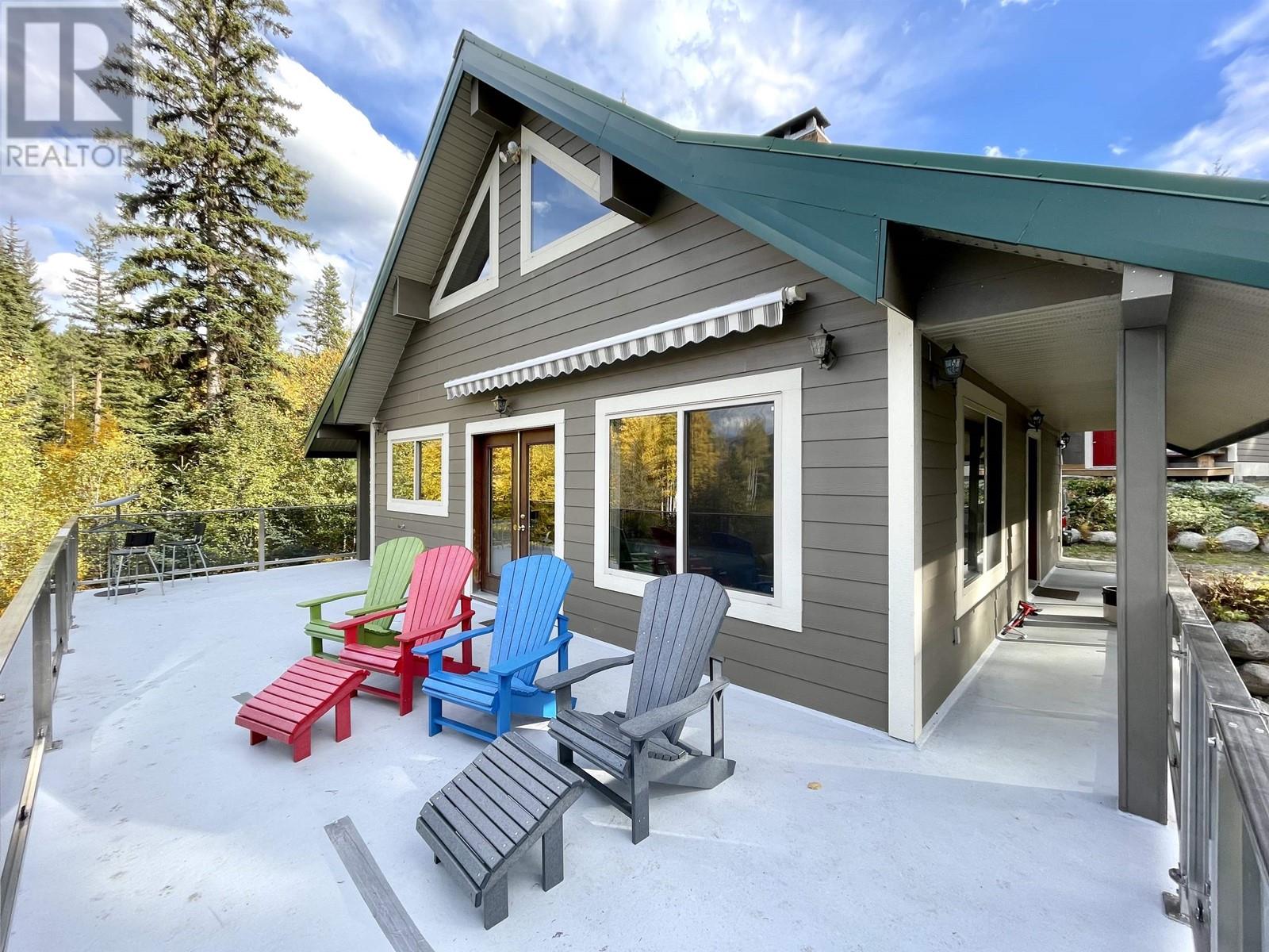 7068 Gun Lake West Road, Pemberton, British Columbia  V0K 1P0 - Photo 10 - R2828855