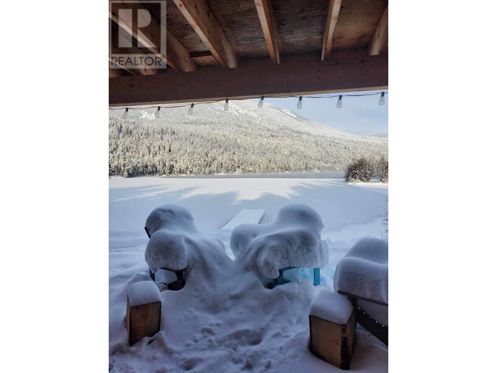 7068 Gun Lake West Road, Pemberton, British Columbia  V0K 1P0 - Photo 34 - R2828855