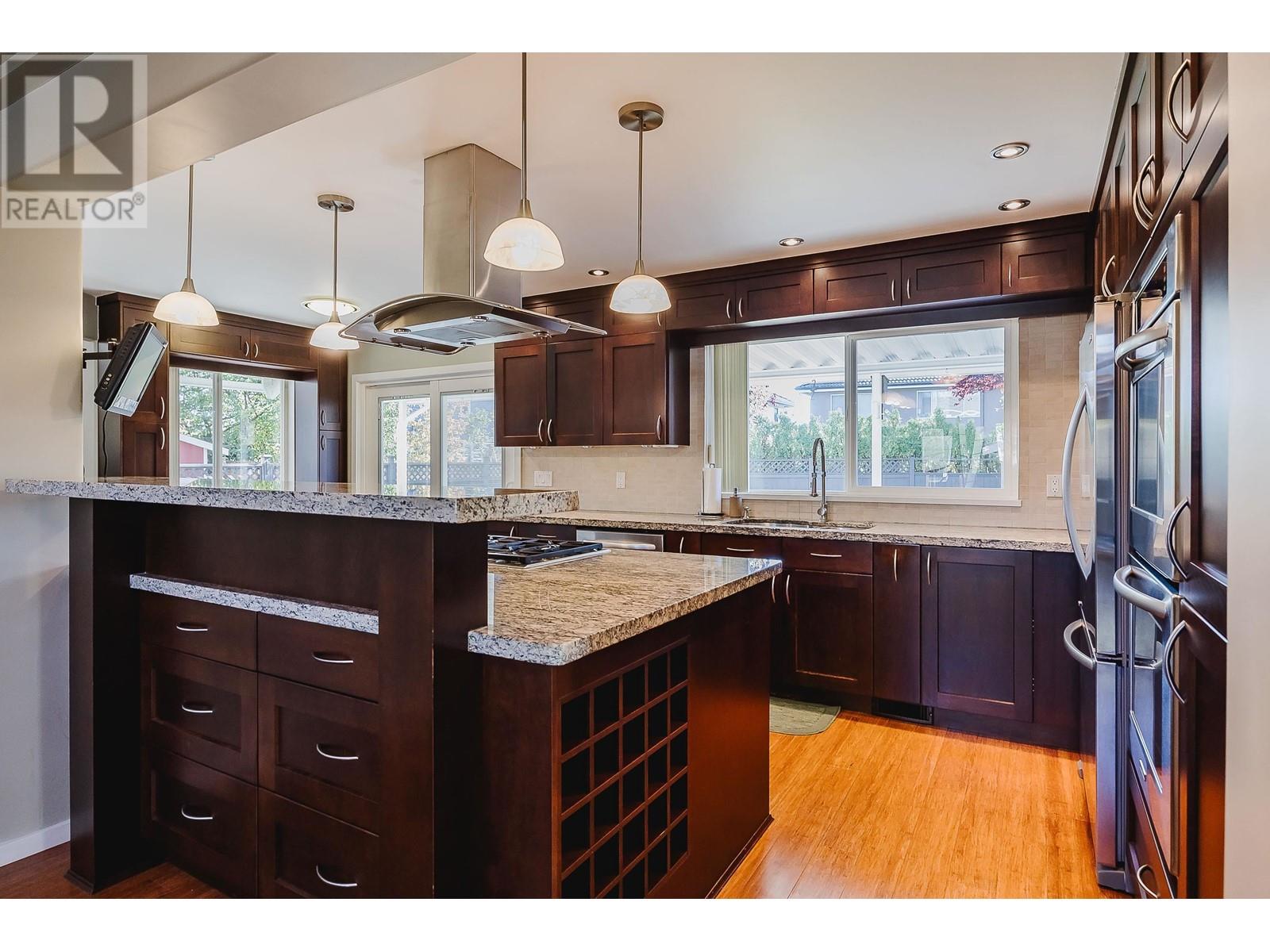 1461 Rhine Crescent, Port Coquitlam, British Columbia  V3B 7T2 - Photo 3 - R2828954