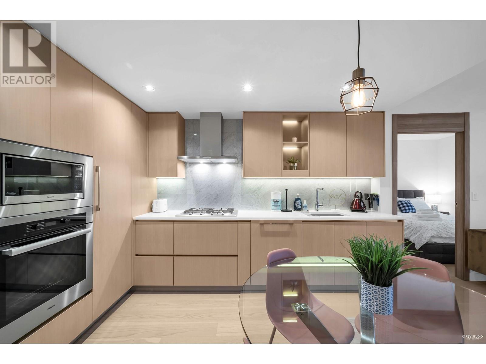 2615 89 NELSON STREET, vancouver, British Columbia