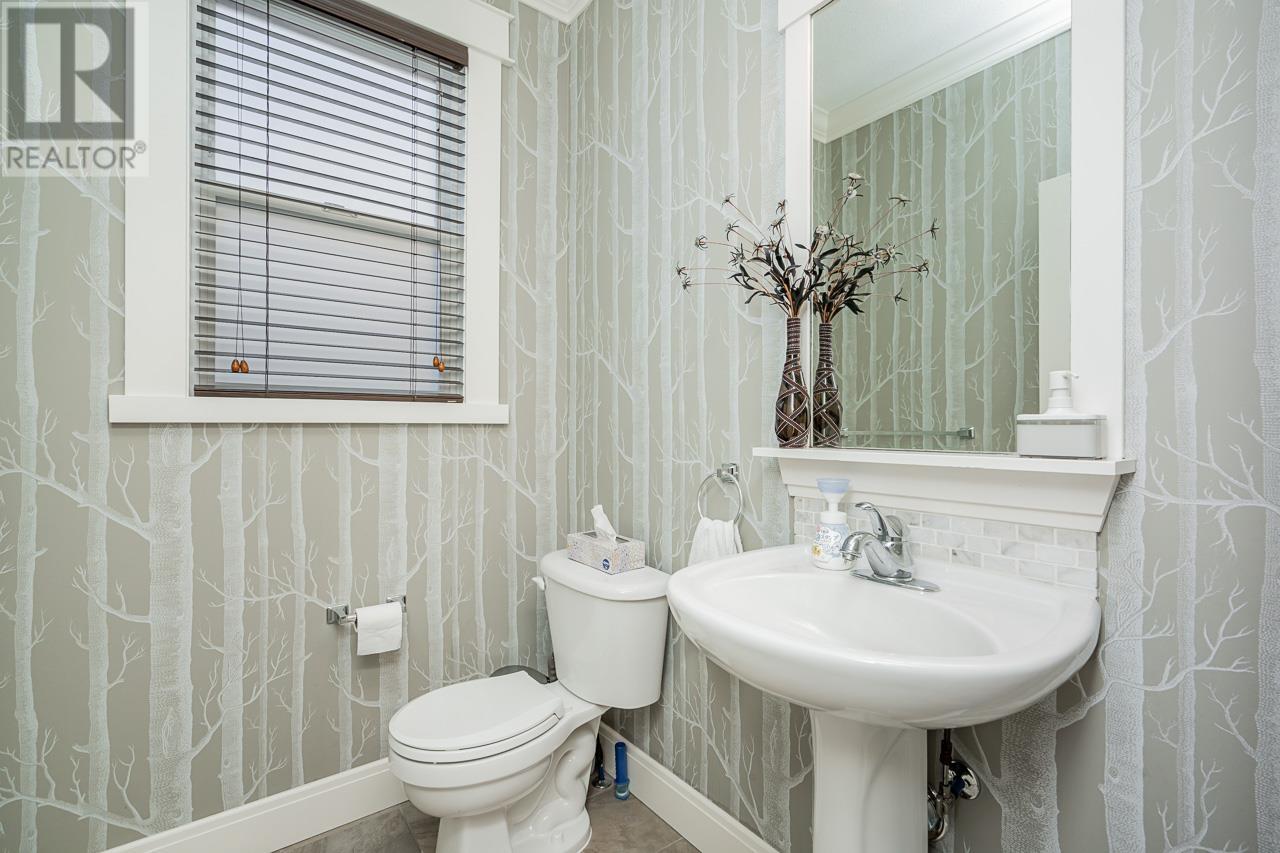 15 Maple Drive, Port Moody, British Columbia  V3H 5M8 - Photo 20 - R2828378