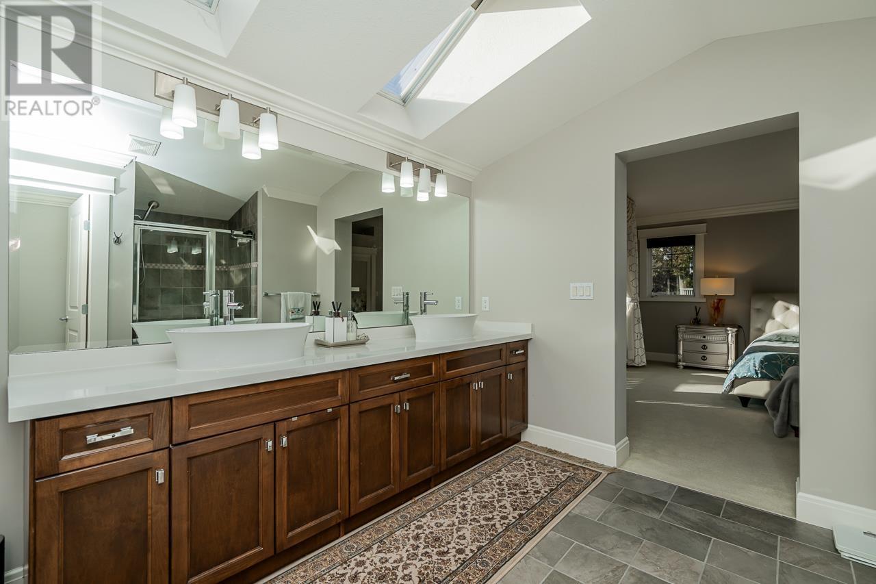 15 Maple Drive, Port Moody, British Columbia  V3H 5M8 - Photo 25 - R2828378