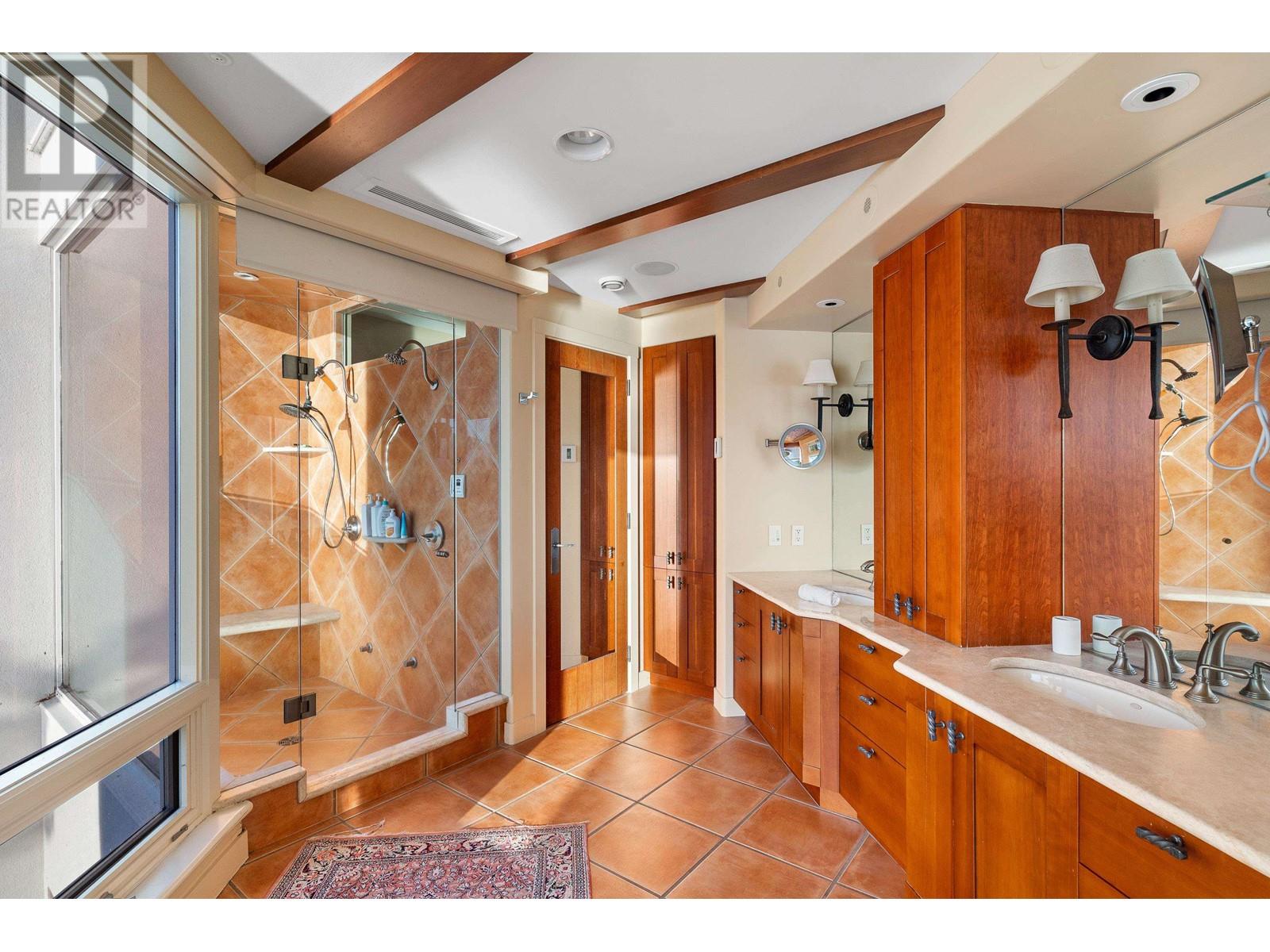 6257 Taylor Drive, West Vancouver, British Columbia  V7W 1Y8 - Photo 25 - R2828503