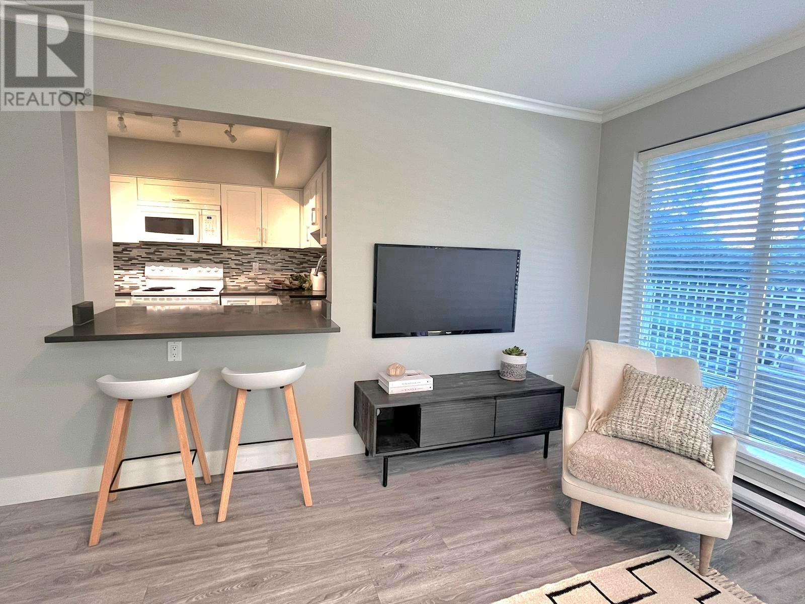 102 4181 Norfolk Street, Burnaby, British Columbia  V5G 1E8 - Photo 12 - R2824304