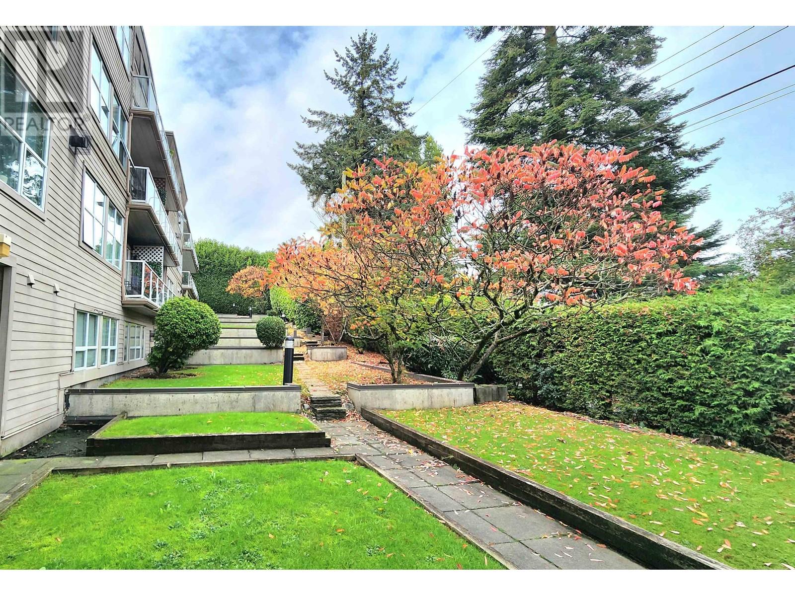 102 4181 Norfolk Street, Burnaby, British Columbia  V5G 1E8 - Photo 14 - R2824304